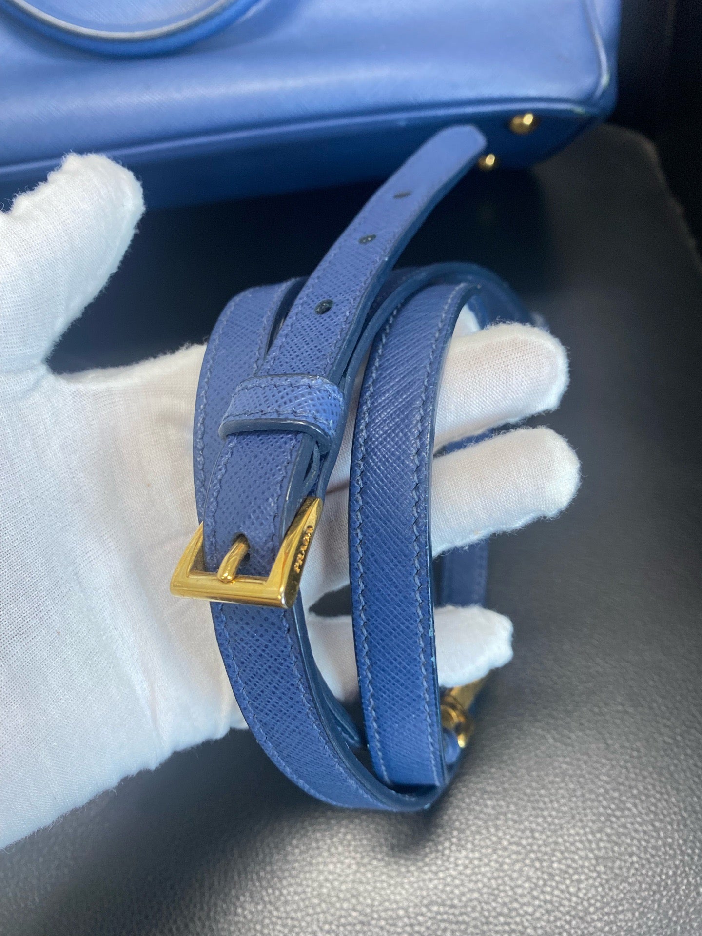 Prada - Saffiano Lux - Leather - Blue - (medium)