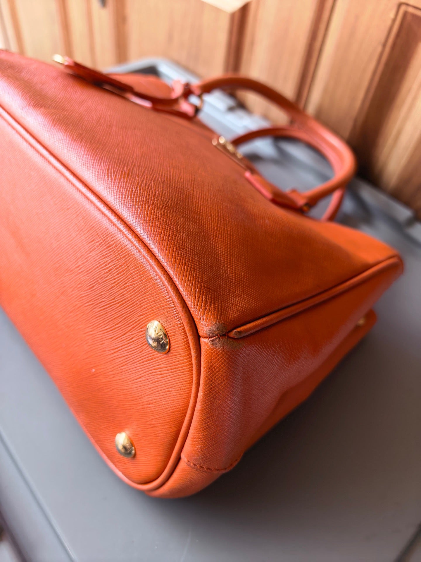 Prada - Saffiano Lux - Leather - Orange - (medium)