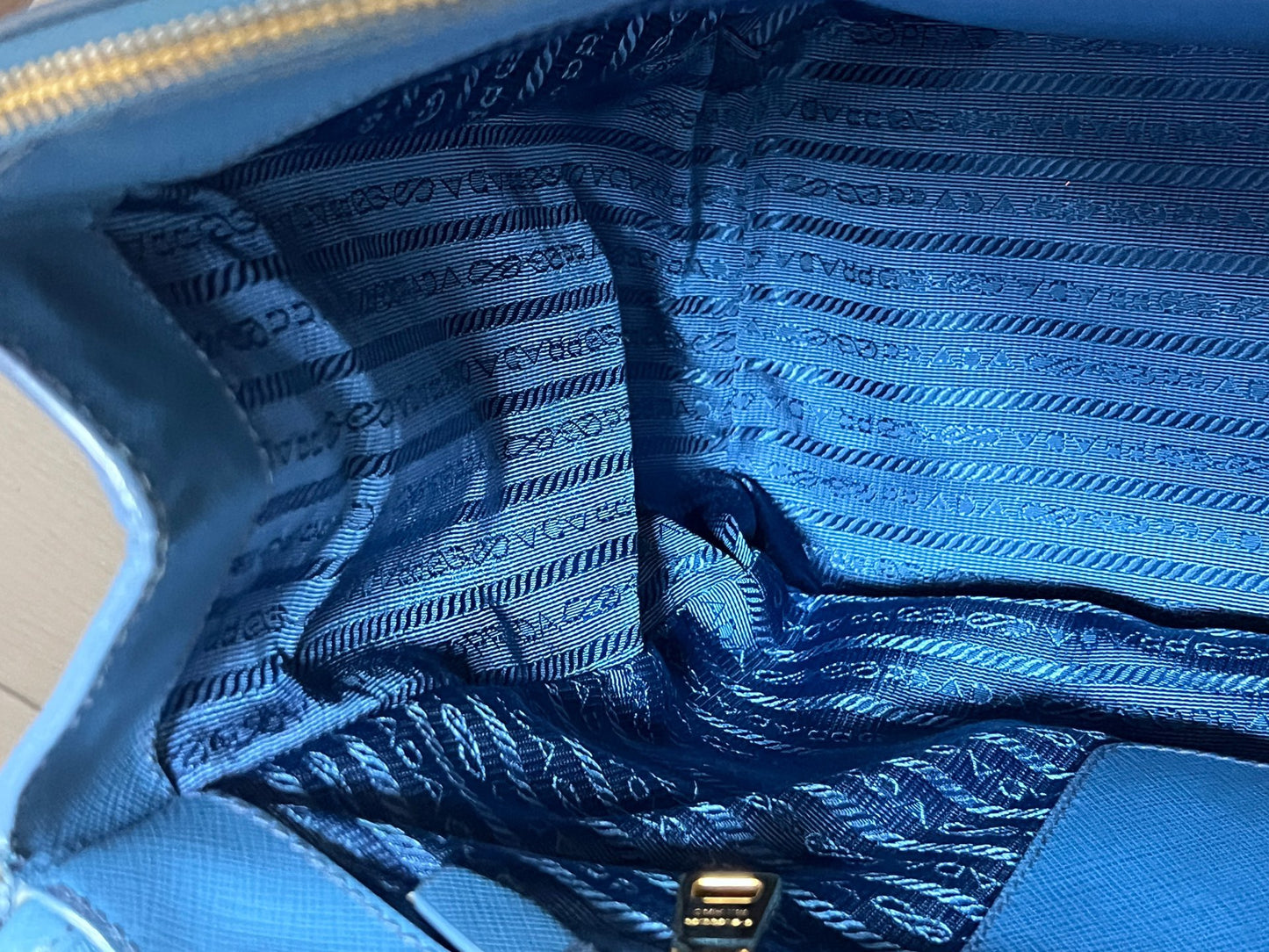 Prada - Saffiano Lux Tote - Leather - Blue - (Other)
