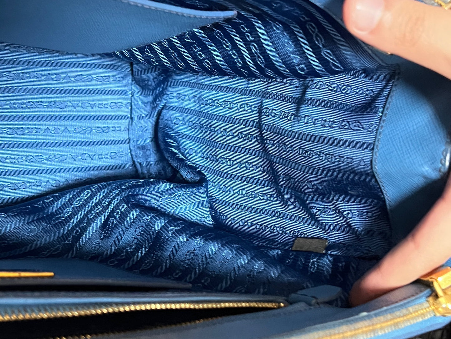 Prada - Saffiano Lux Tote - Leather - Blue - (Other)