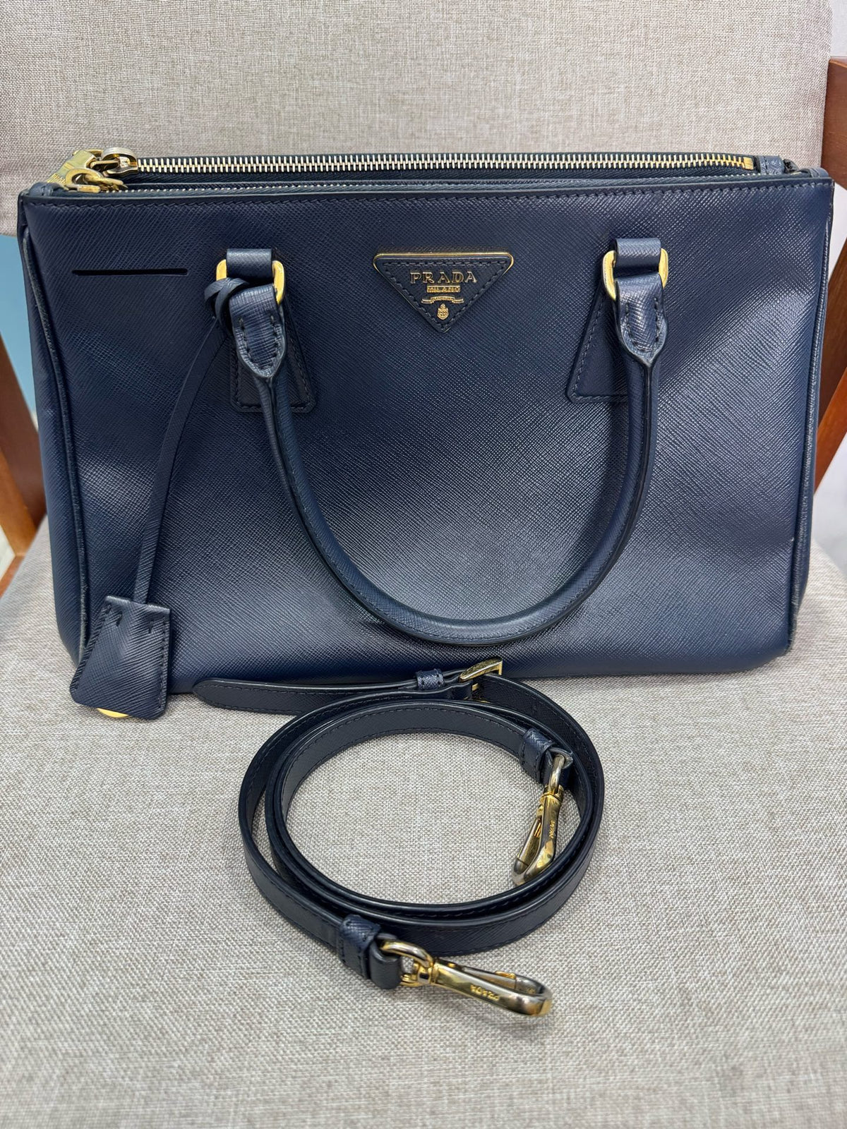 Prada - Saffiano Lux Tote - Leather - Blue - (Small)