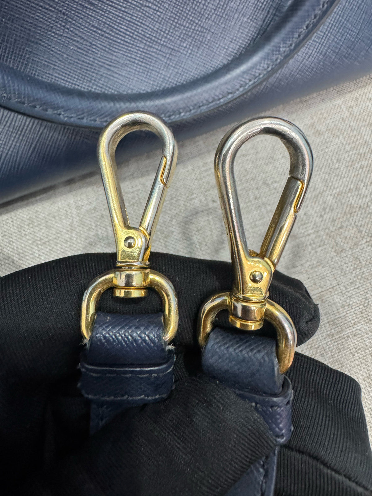 Prada - Saffiano Lux Tote - Leather - Blue - (Small)