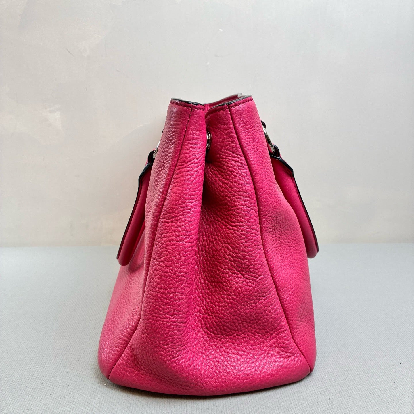 Prada - Saffiano Lux Tote - Leather - Pink - (large)