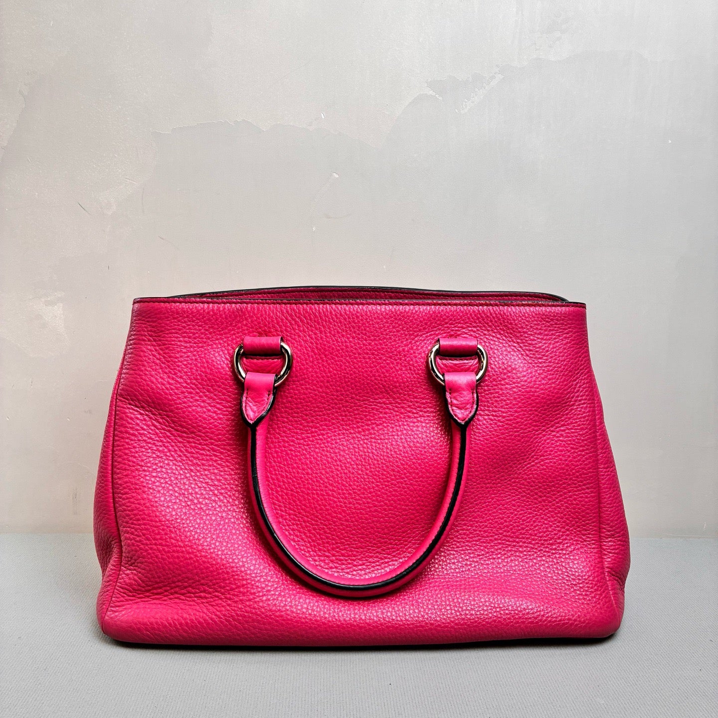 Prada - Saffiano Lux Tote - Leather - Pink - (large)