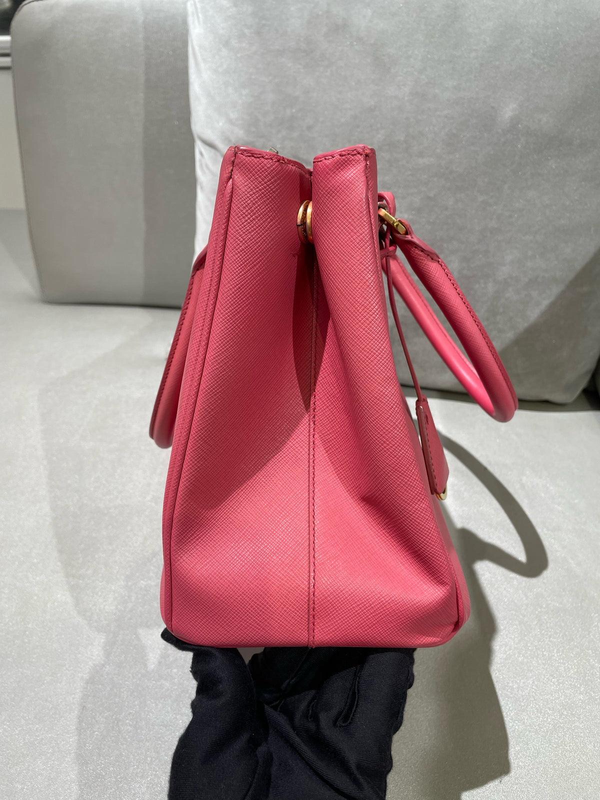 Prada - Saffiano Lux Tote - Leather - Pink - (medium)