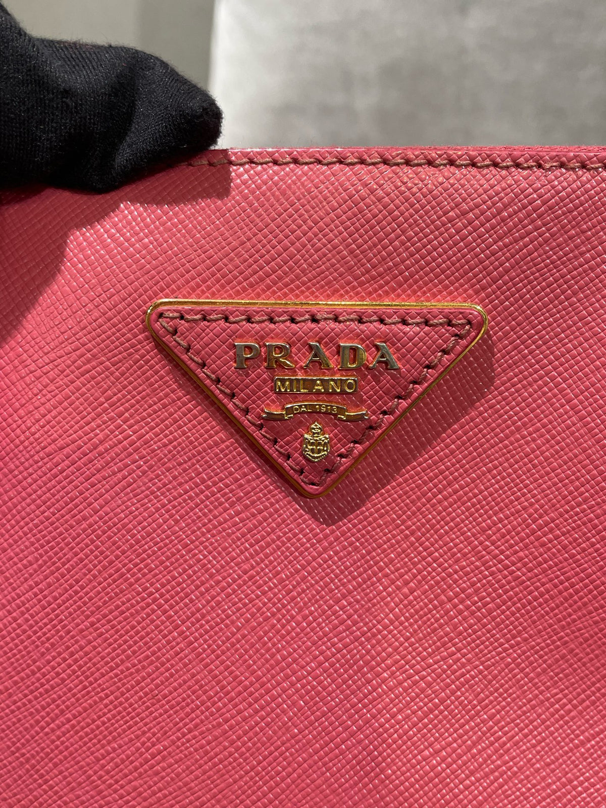 Prada - Saffiano Lux Tote - Leather - Pink - (medium)