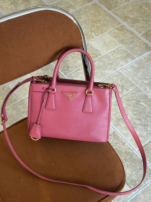 Prada - Saffiano Lux Tote - Leather - Pink - (small)