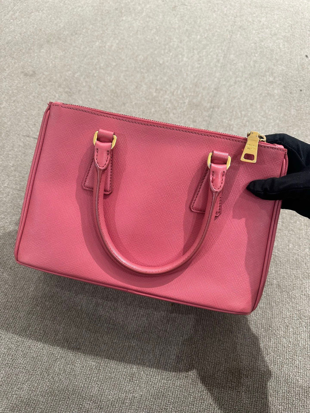 Prada - Saffiano Lux Tote - Leather - Pink - (small)