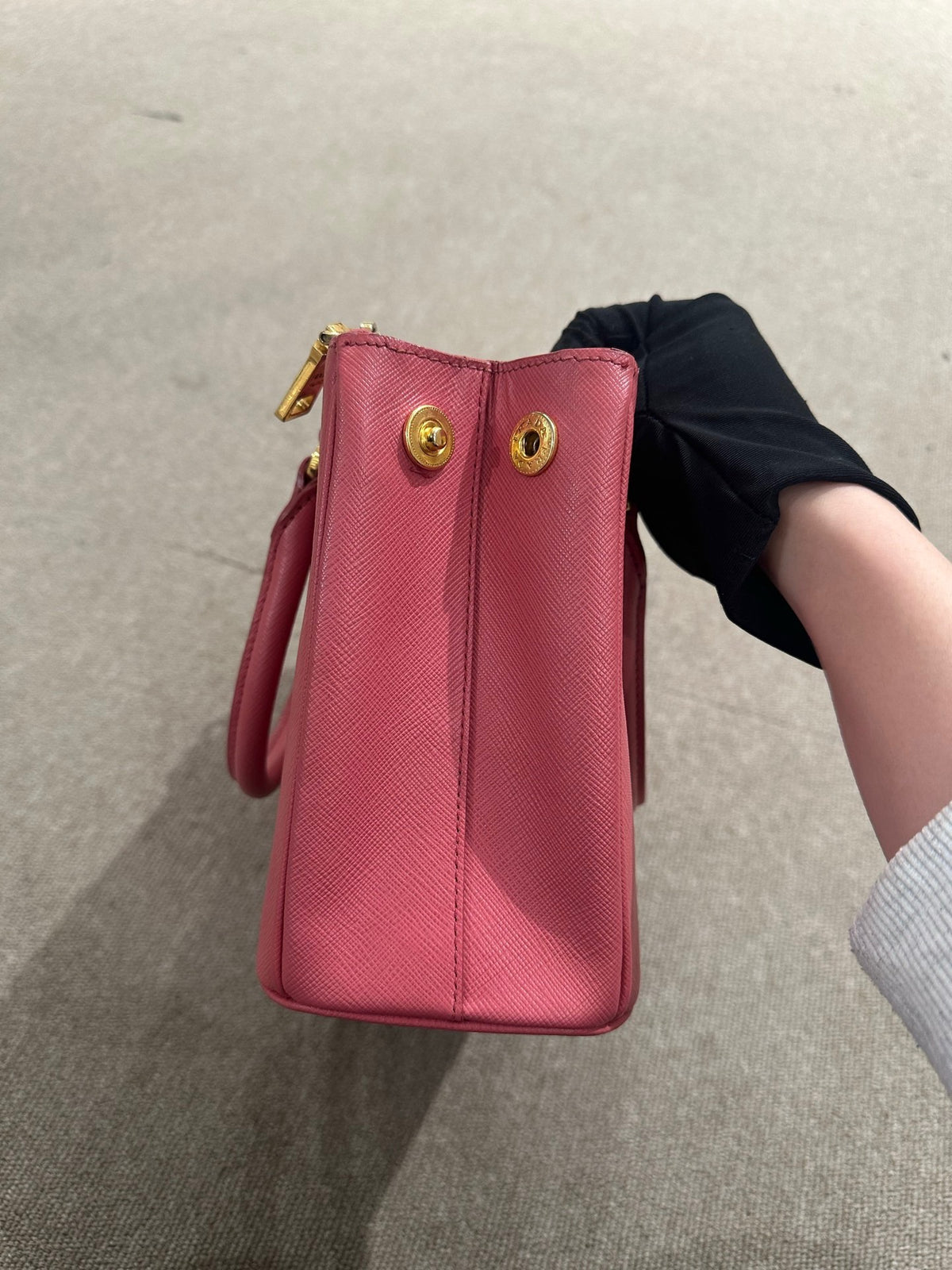 Prada - Saffiano Lux Tote - Leather - Pink - (small)