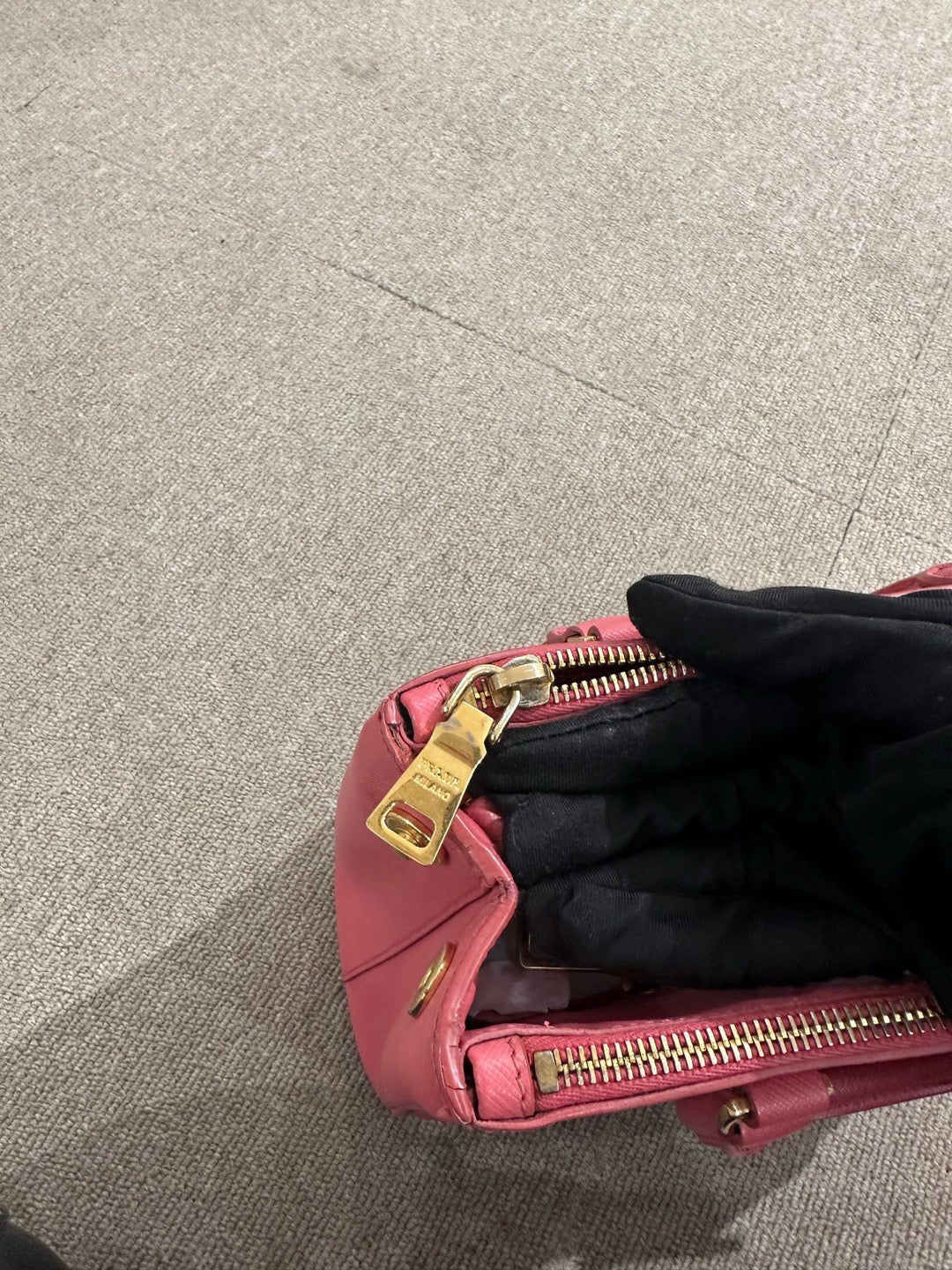 Prada - Saffiano Lux Tote - Leather - Pink - (small)