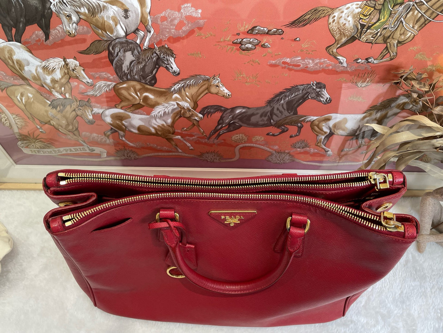 Prada - Saffiano Lux Tote - Leather - Red - (large)