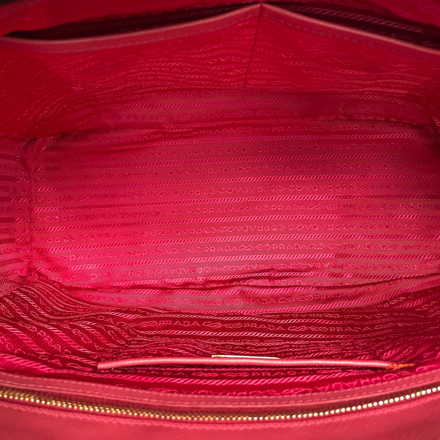 Prada - Saffiano Lux Tote - Leather - Red - (large)