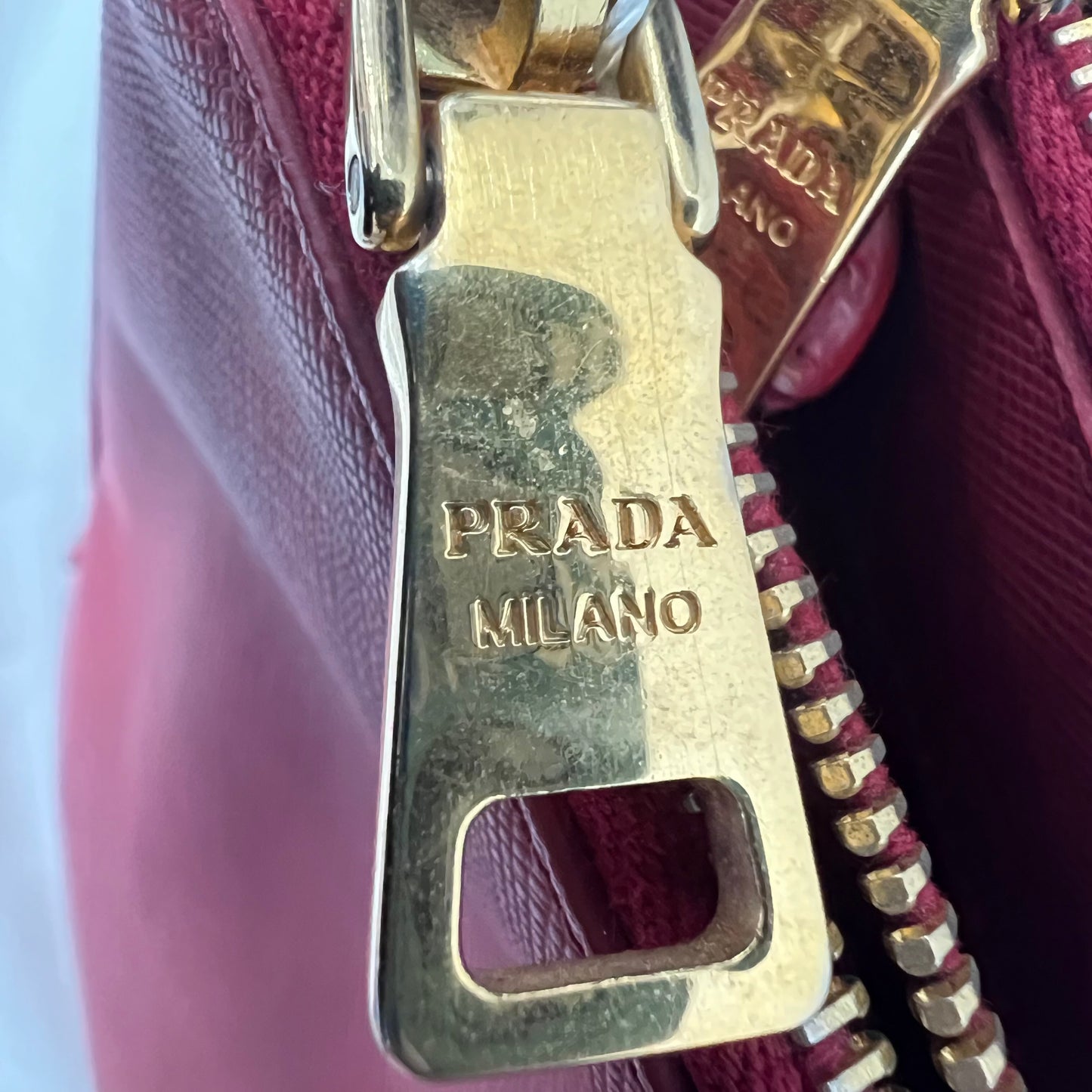 Prada - Saffiano Lux Tote - Leather - Red - (large)