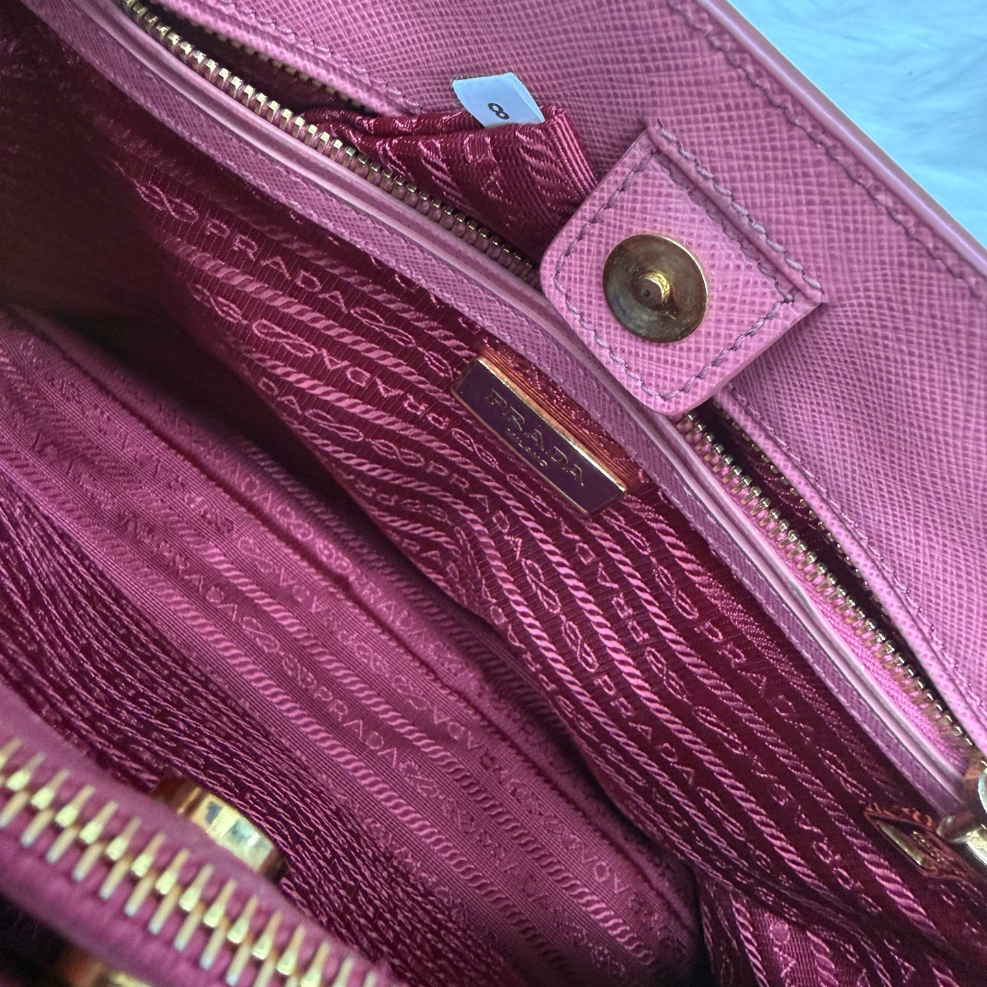 Prada - Saffiano Lux Tote - Leather - Red - (medium)