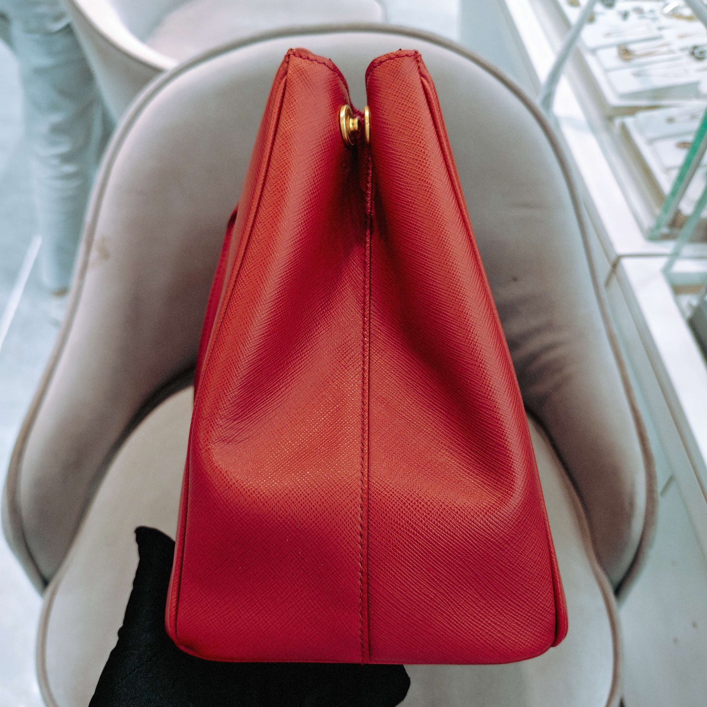Prada - Saffiano Lux Tote - Leather - Red - (medium)
