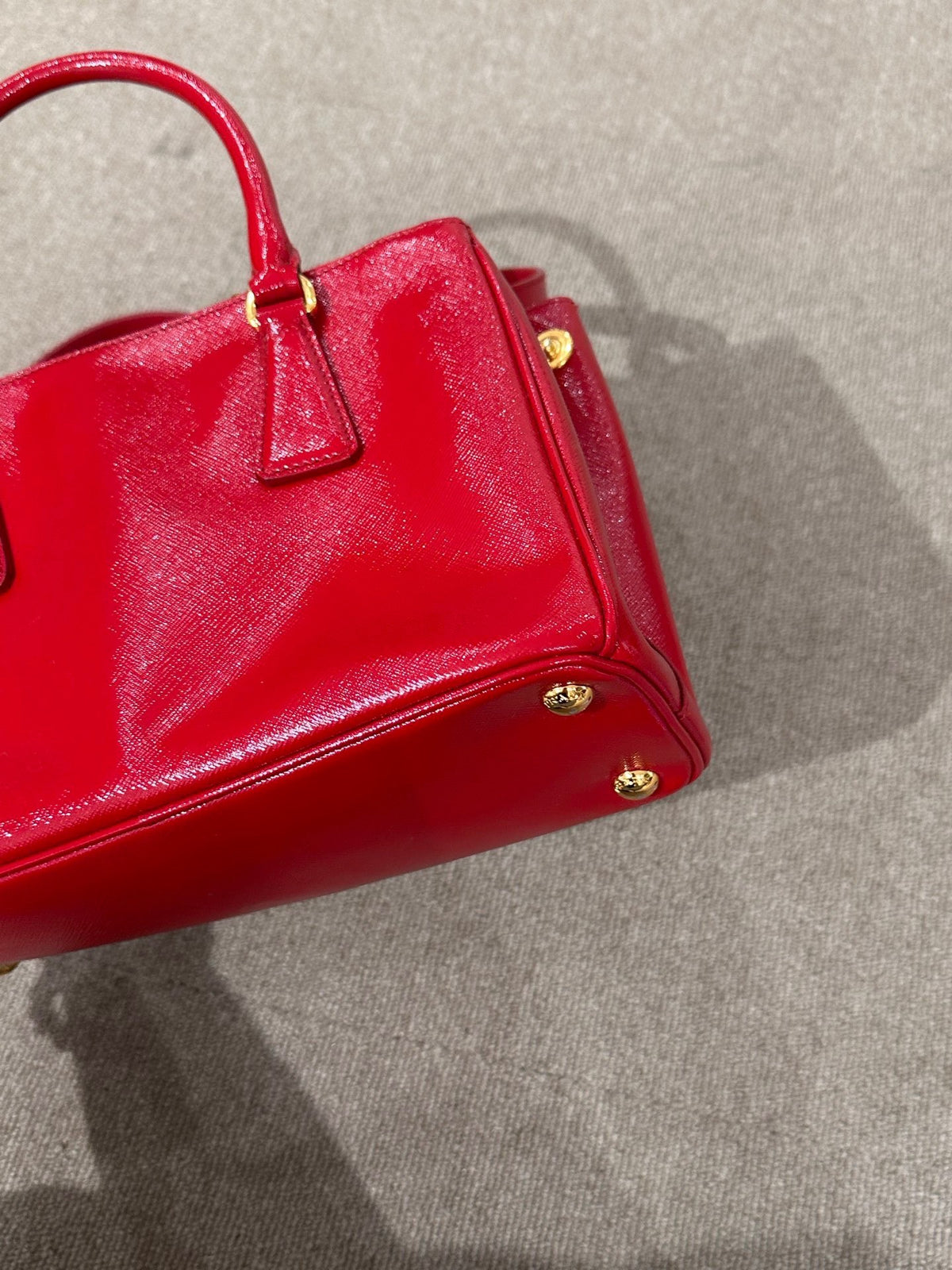 Prada - Saffiano Lux Tote - Leather - Red - (small)