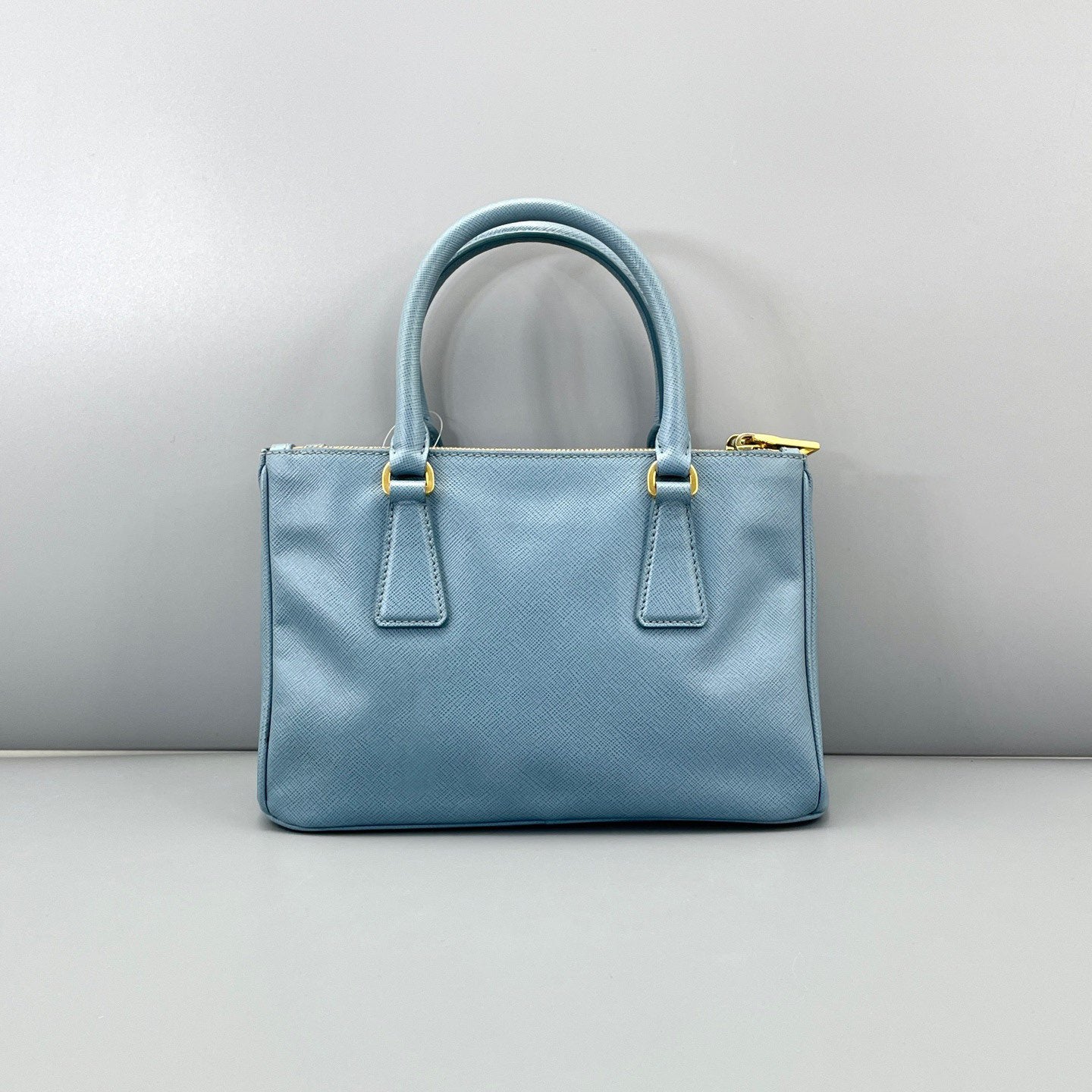 Prada - Saffiano Lux Tote - Saffiano leather - Blue - (small)