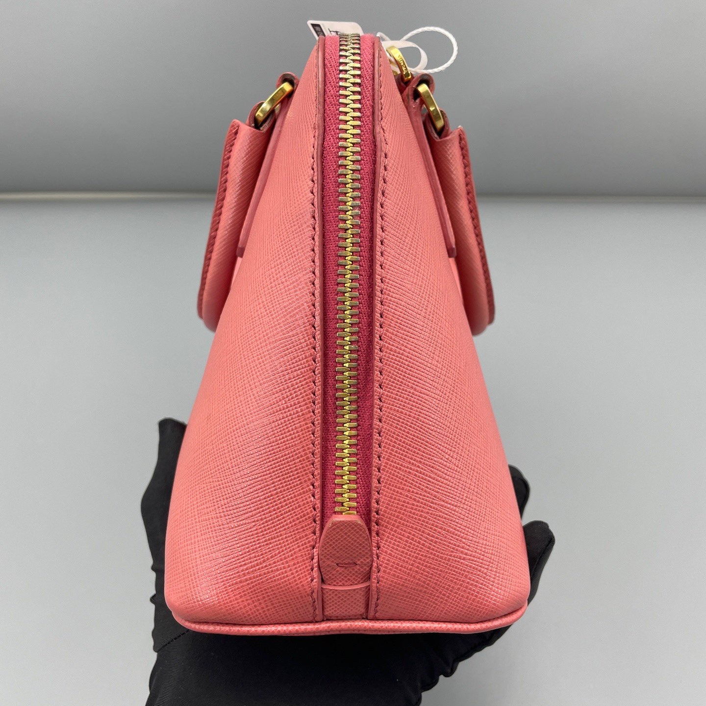 Prada - Saffiano Lux Tote - Saffiano leather - Rose Pink - (small)