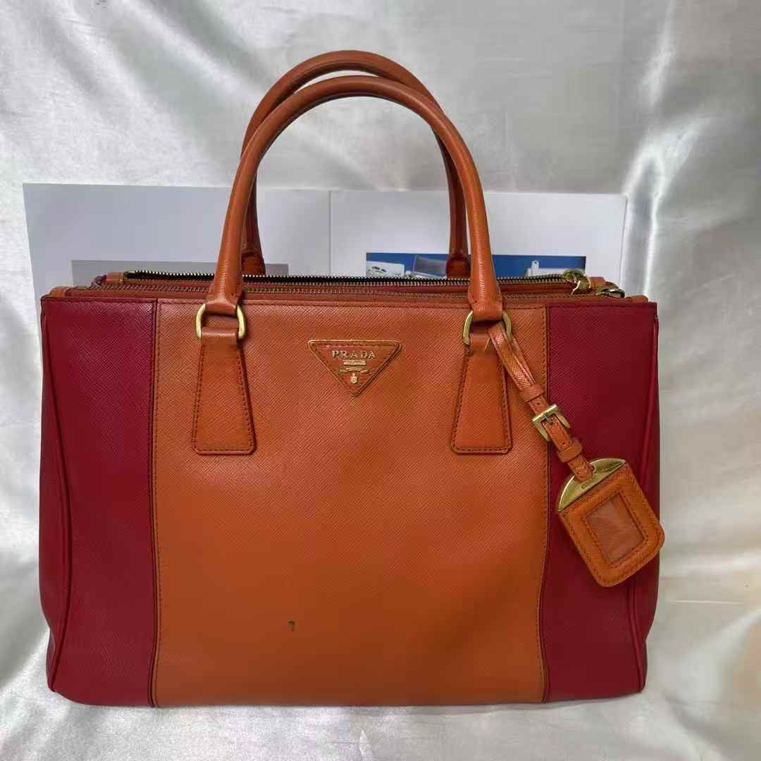 Prada - Saffiano Tote - Leather - Multicolour - (medium)