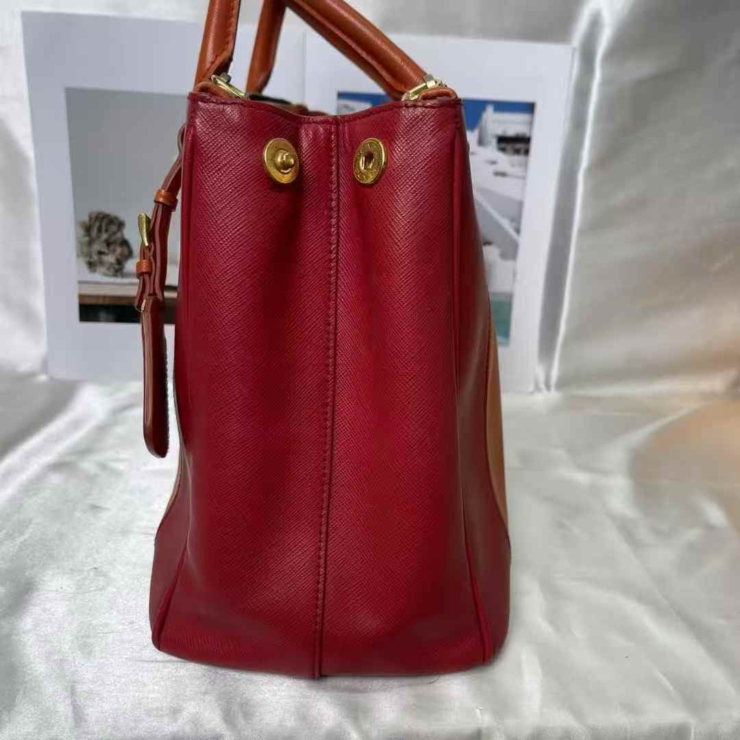 Prada - Saffiano Tote - Leather - Multicolour - (medium)