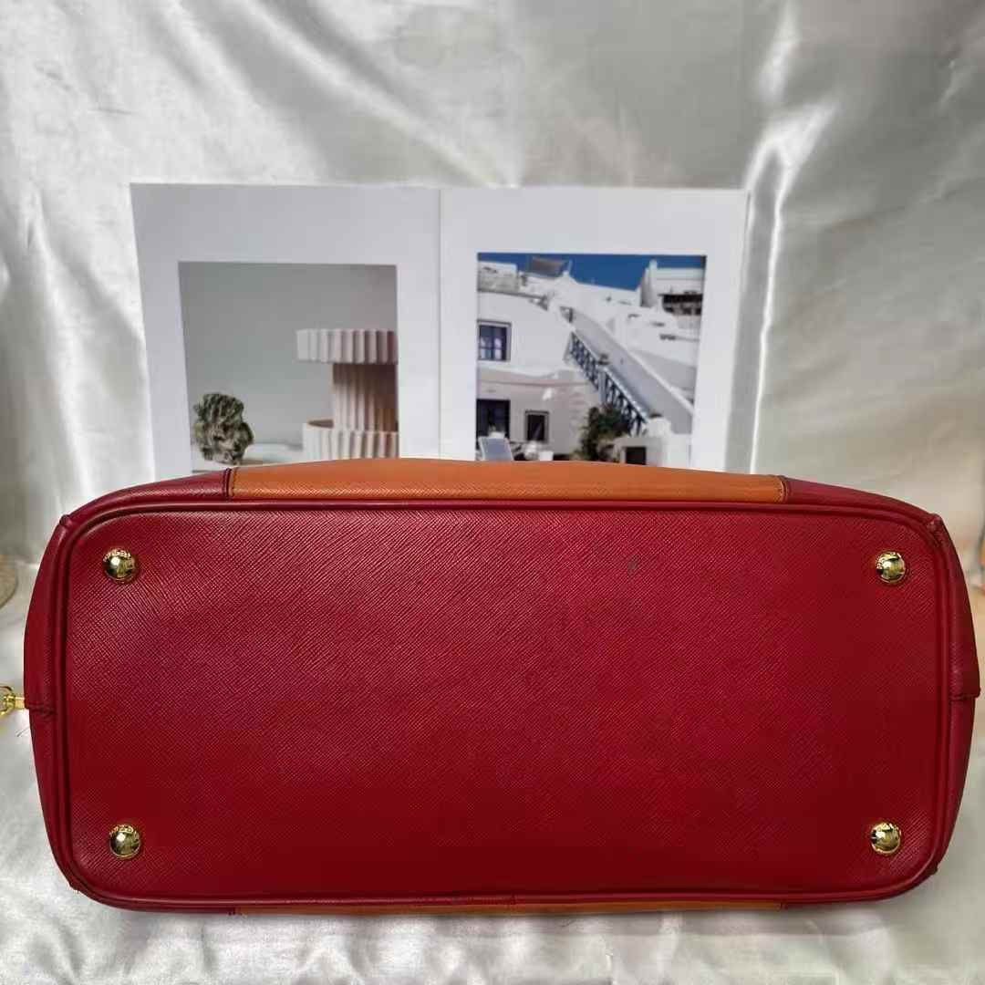 Prada - Saffiano Tote - Leather - Multicolour - (medium)