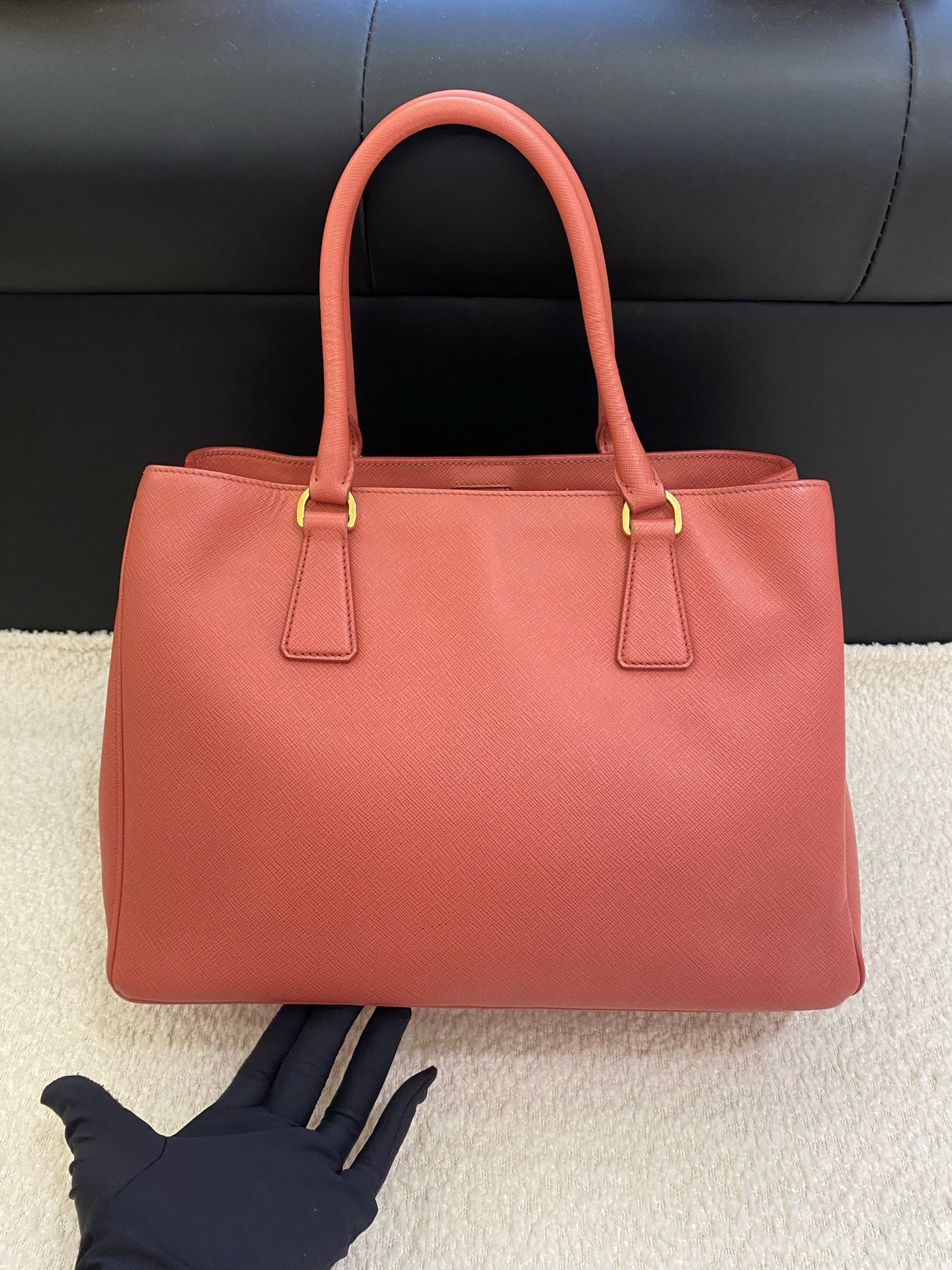 Prada - Saffiano Tote - Leather - Pink - (medium)
