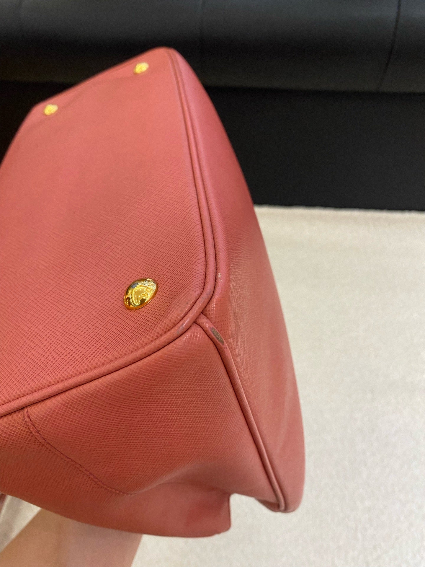 Prada - Saffiano Tote - Leather - Pink - (medium)