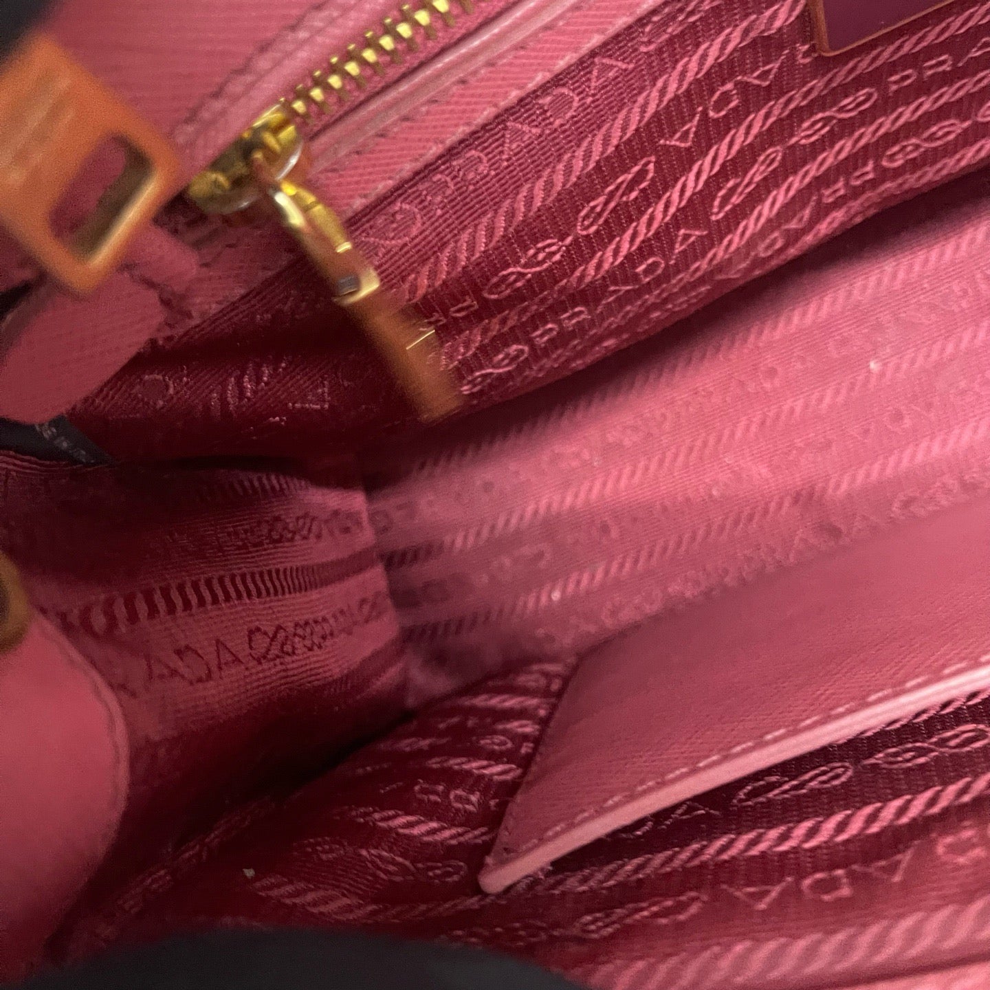 Prada - Saffiano Tote - Leather - Pink - (mini)