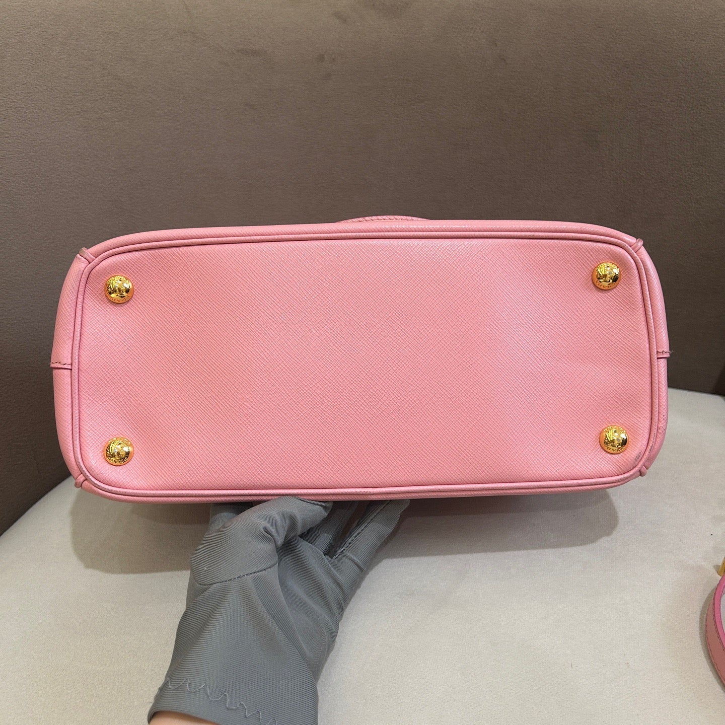 Prada - Saffiano Tote - Leather - Pink - (small)