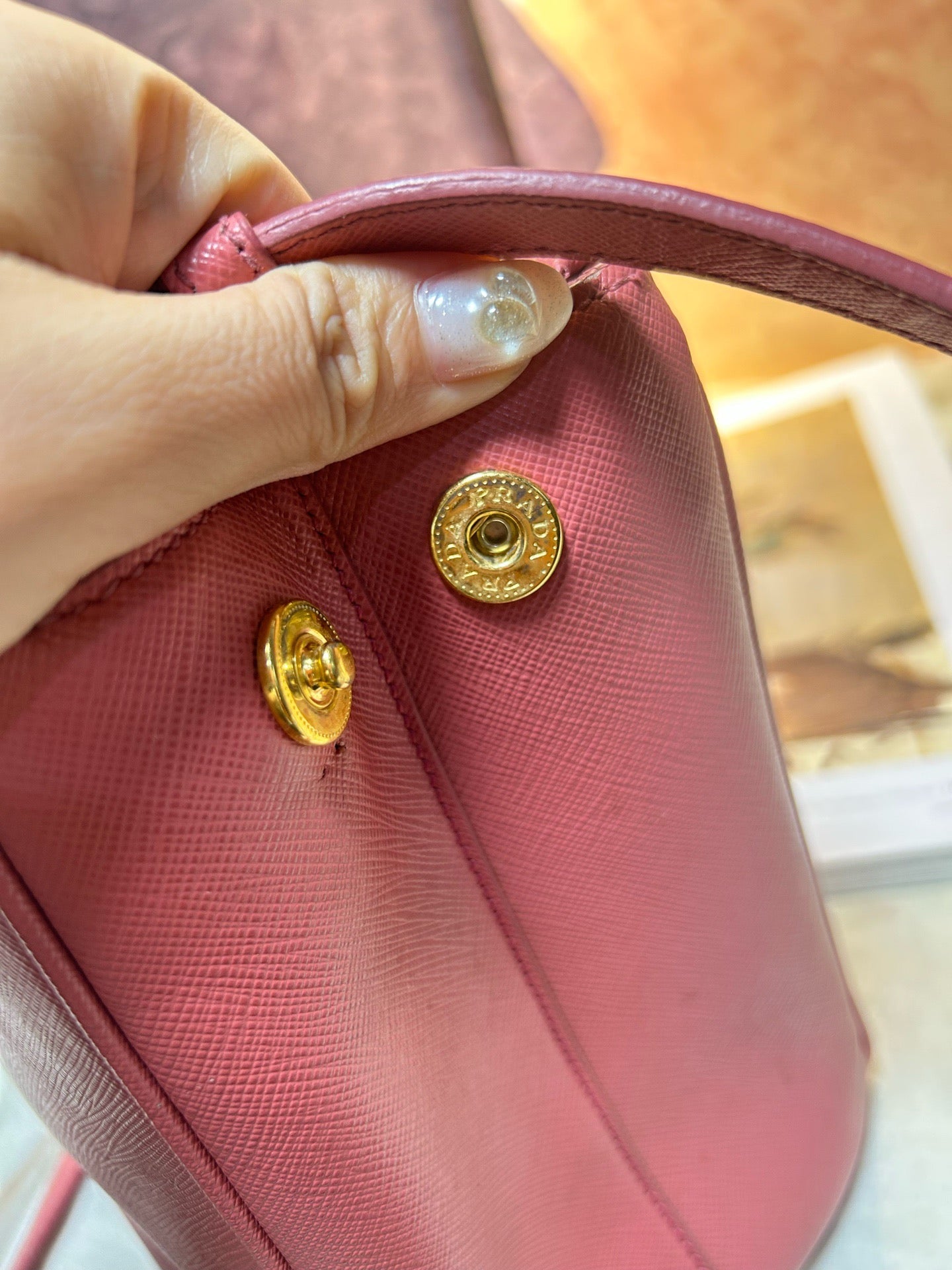 Prada - Saffiano Tote - Leather - Pink - (small)