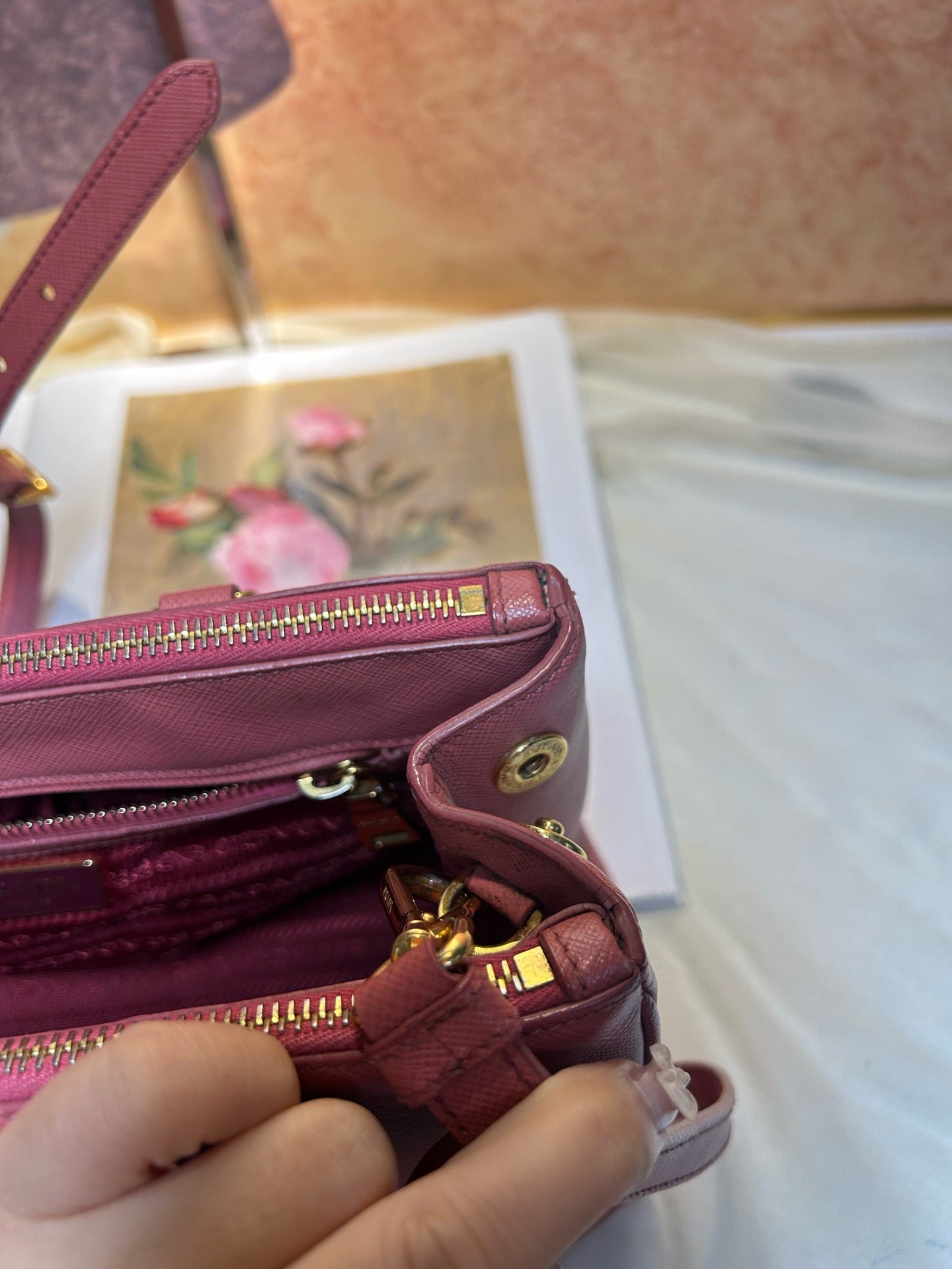 Prada - Saffiano Tote - Leather - Pink - (small)