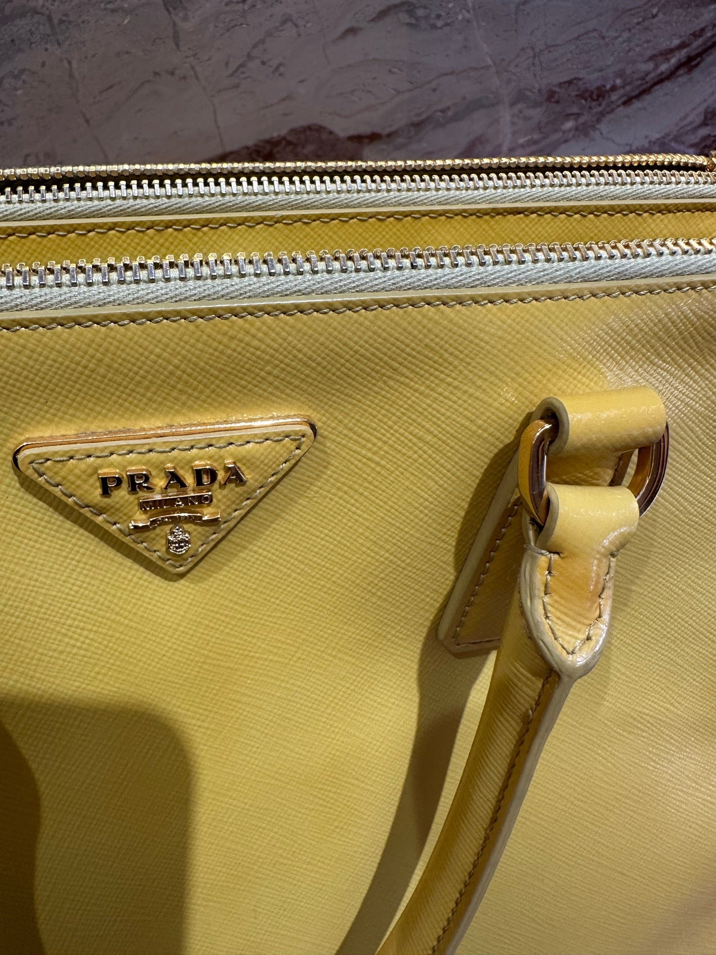 Prada - Saffiano Tote - Leather - Yellow - (medium)