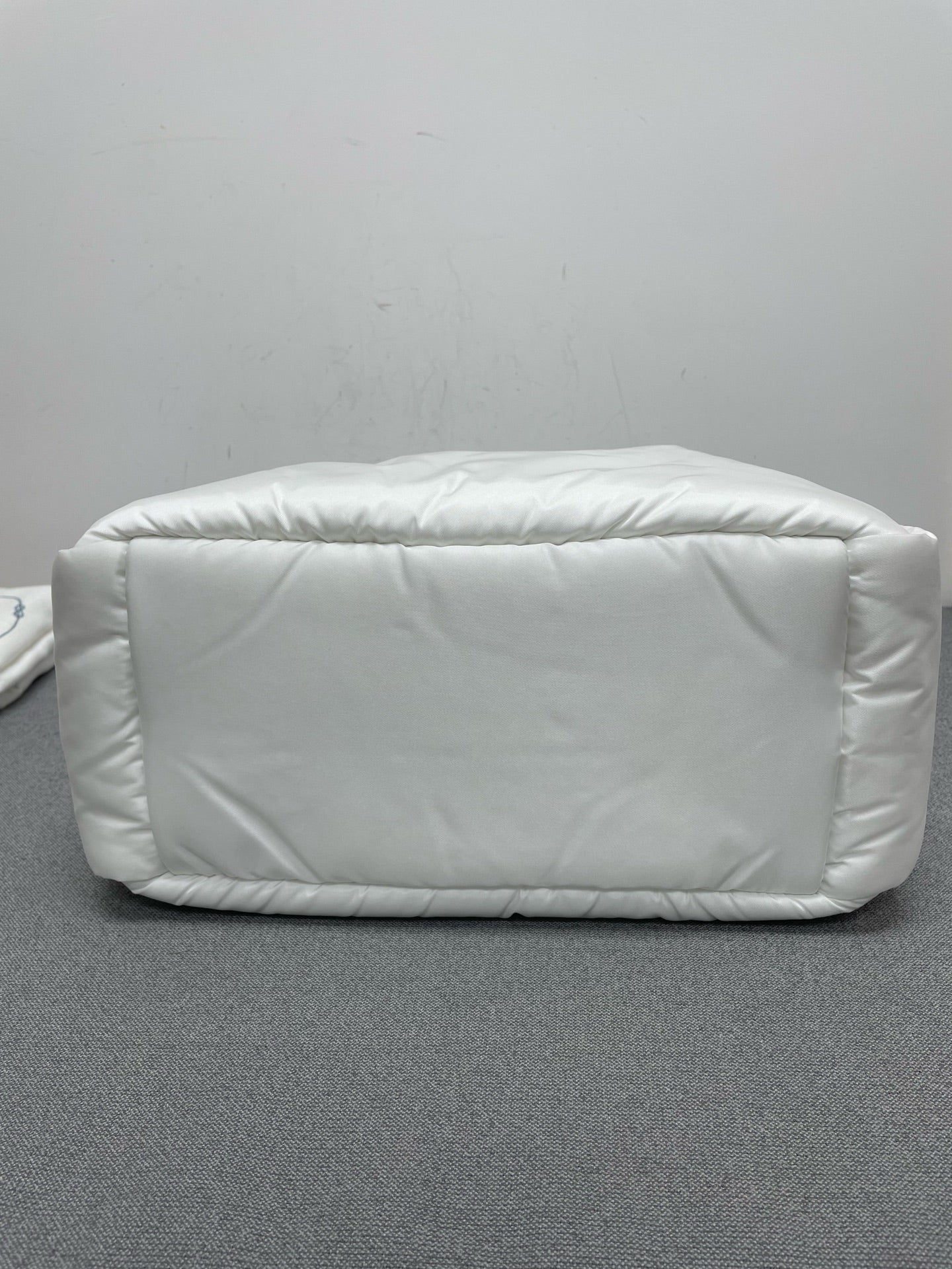 Prada - Shopping Bag - Polyamide - White - (Large)