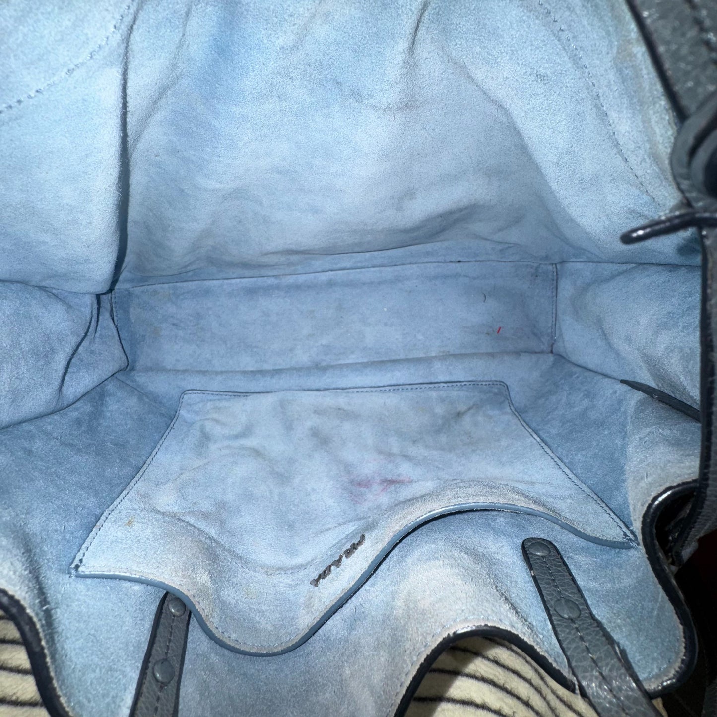 Prada - Soft Leather Tote - Pebbled leather - Blue-Grey - (Medium)