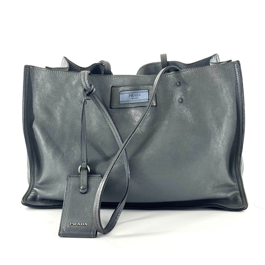 Prada - Soft Leather Tote - Pebbled leather - Blue-Grey - (Medium)