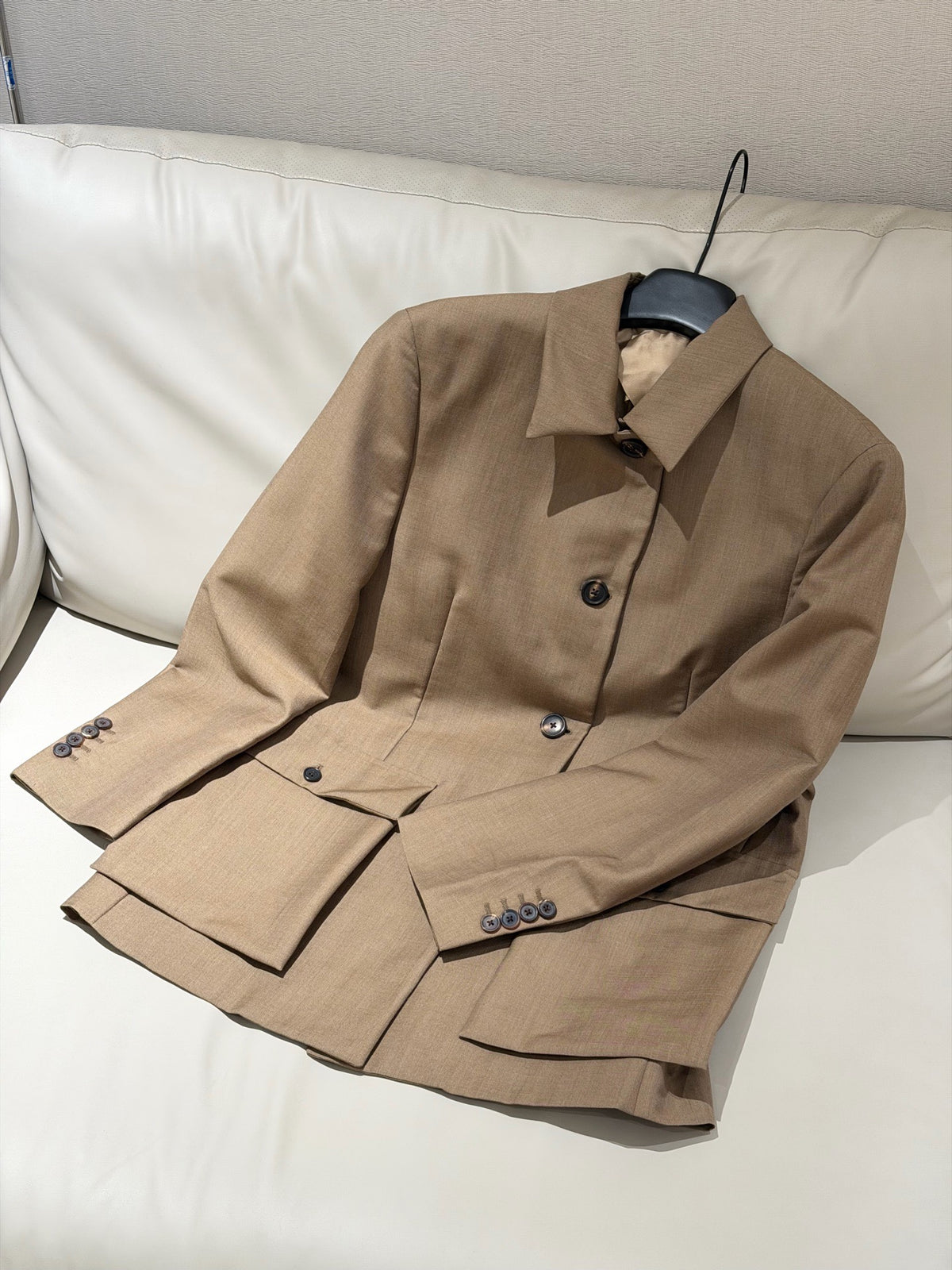 Prada - Suit Jacket - Wool - Beige - (38)