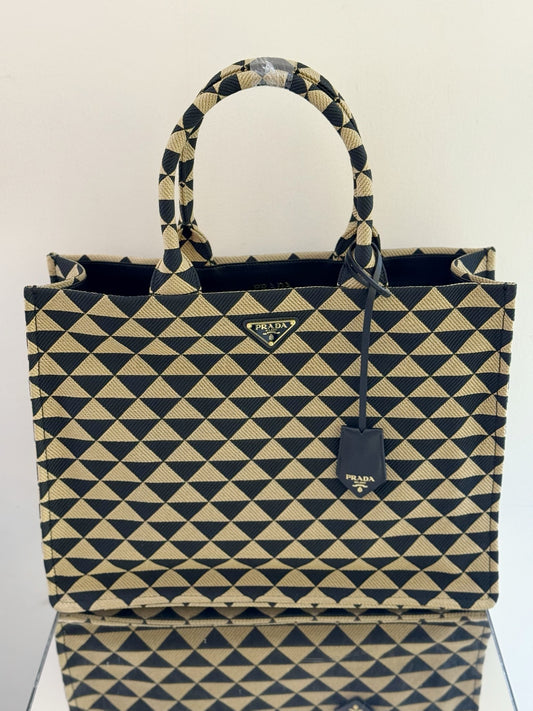 Prada - Symbol - Cloth - Multicolour - (medium)