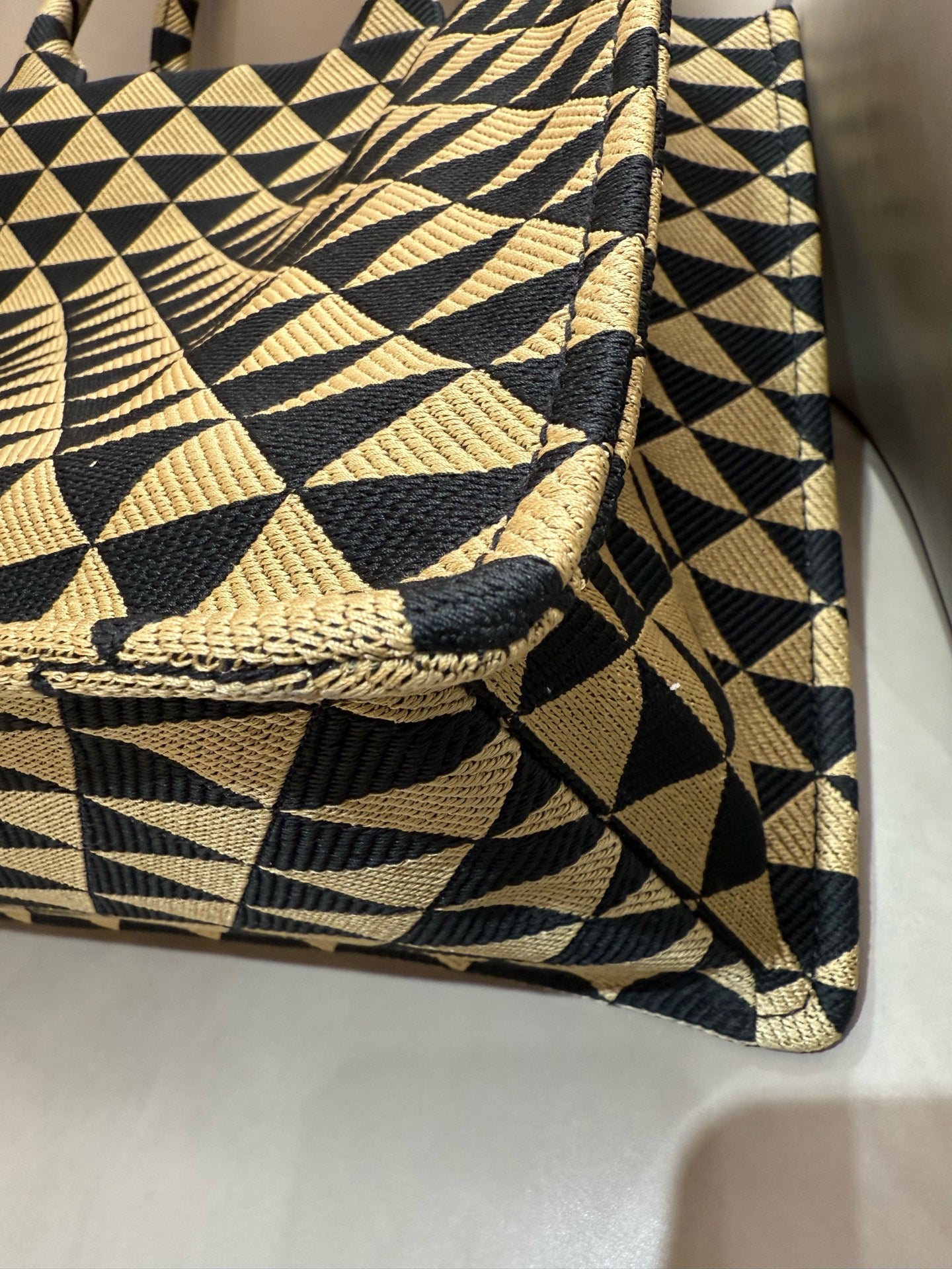 Prada - Symbol - Cloth - Multicolour - (medium)