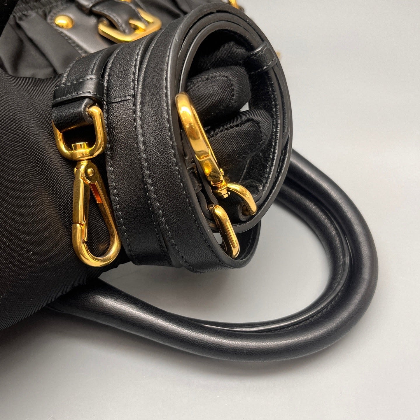 Prada - Tessuto Gaufre Tote Bag - Nylon and Leather - Black - (Medium)