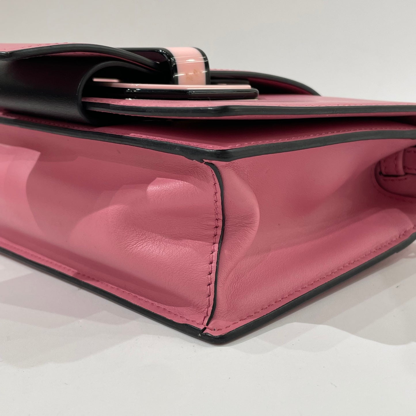 Prada - Tongue Flap Bag - Leather - Pink - (mini)