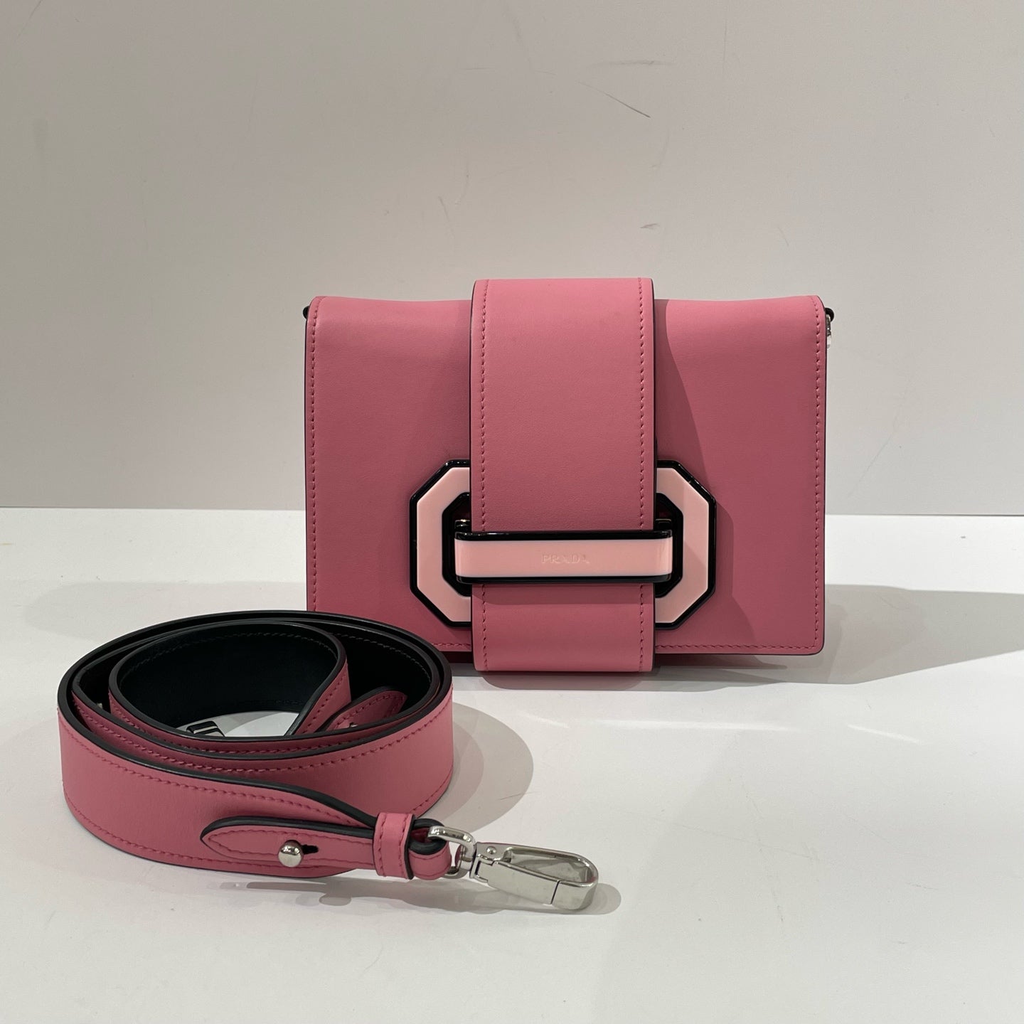 Prada - Tongue Flap Bag - Leather - Pink - (mini)
