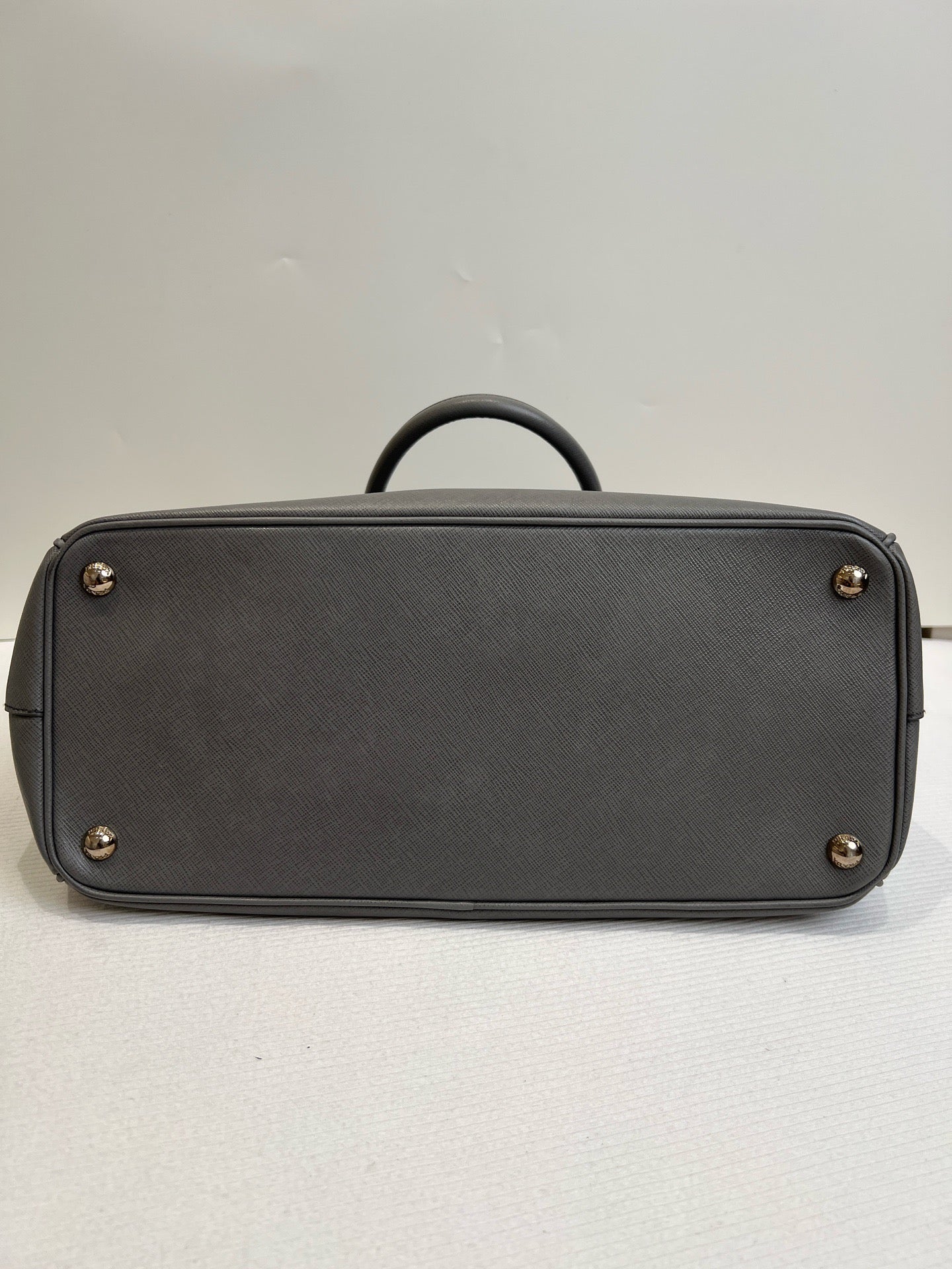 Prada - Top Handle Bag - Leather - Grey - (Large)