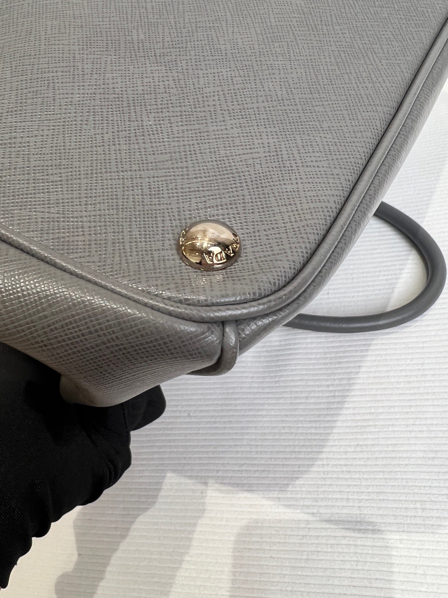 Prada - Top Handle Bag - Leather - Grey - (Large)