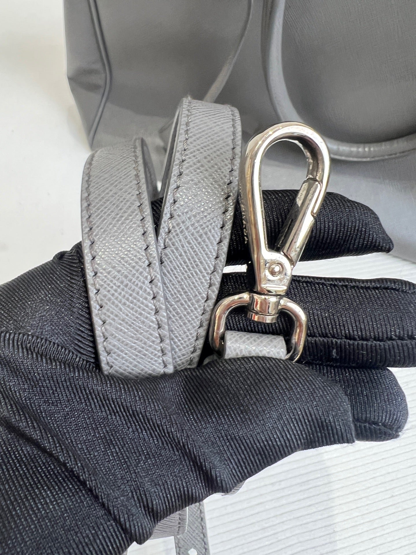 Prada - Top Handle Bag - Leather - Grey - (Large)