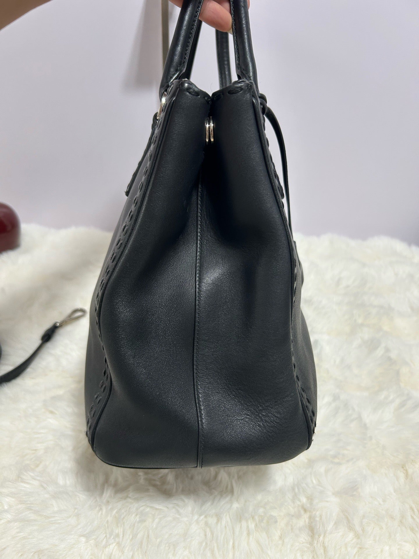 Prada - Tote Bag - Leather - Black - (medium)