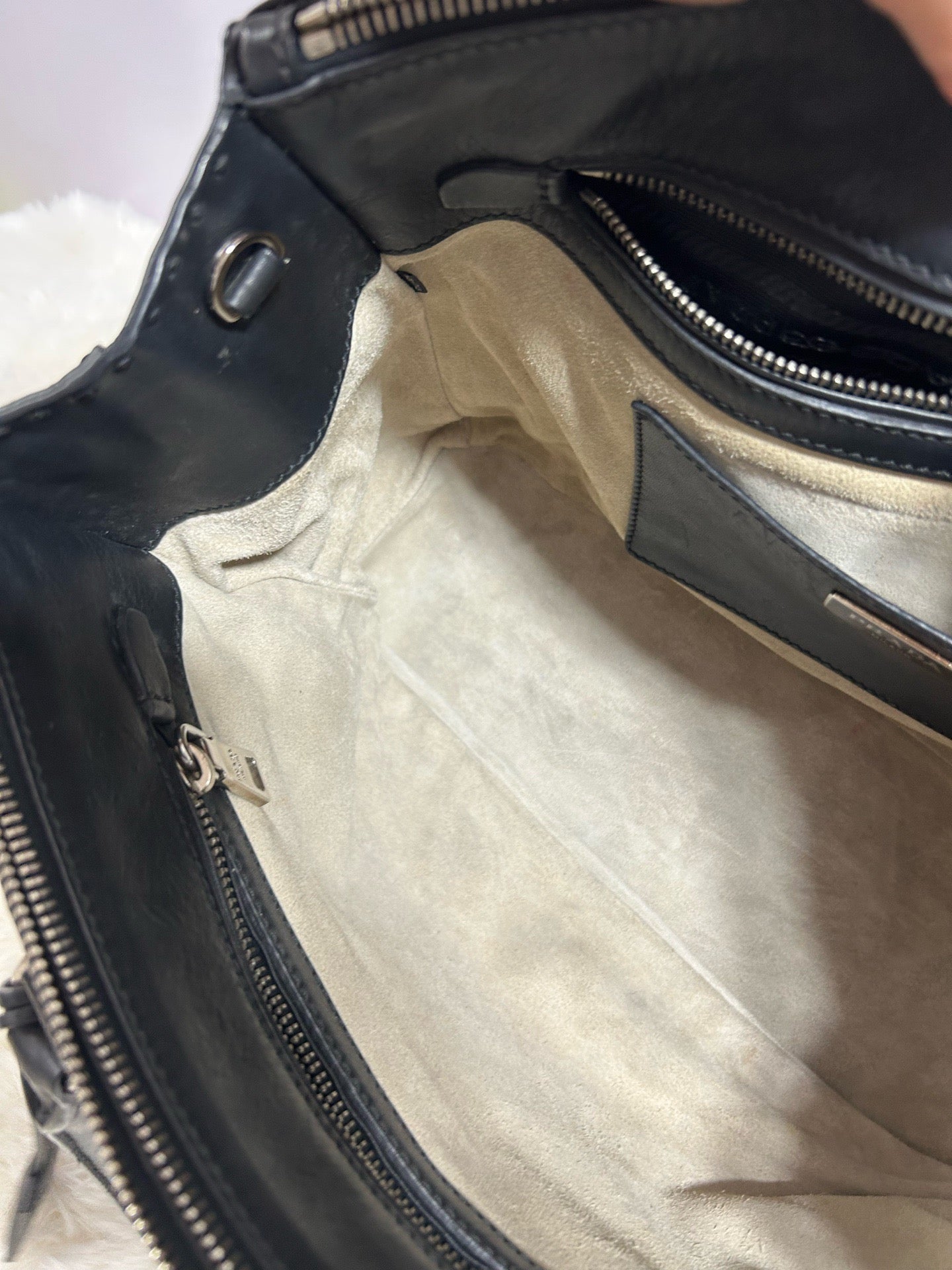 Prada - Tote Bag - Leather - Black - (medium)