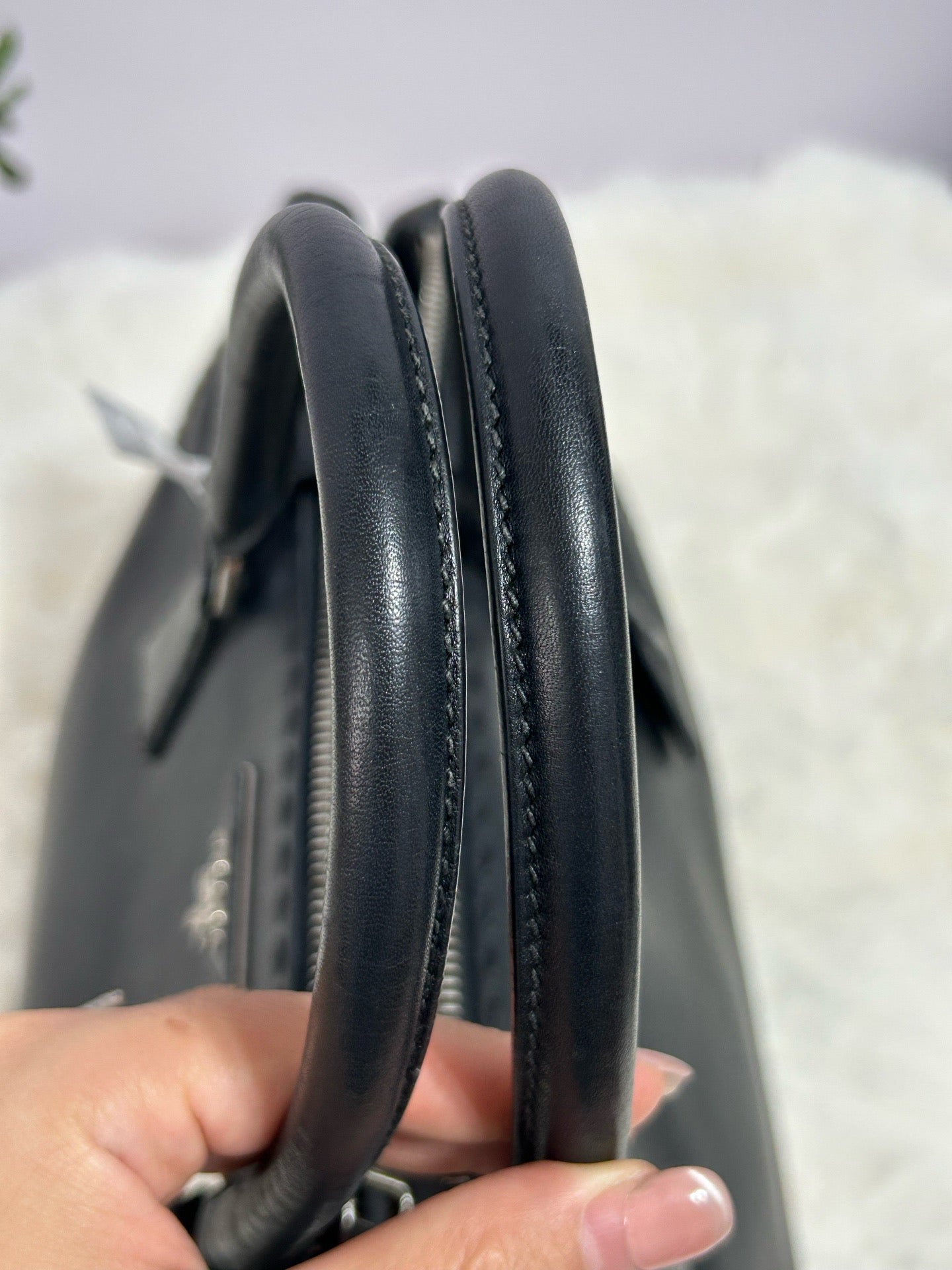 Prada - Tote Bag - Leather - Black - (medium)