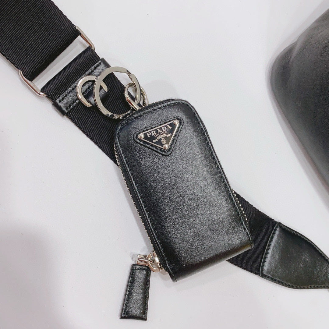 Prada - Triangle Crossbody Bag - Leather - Black - (medium)