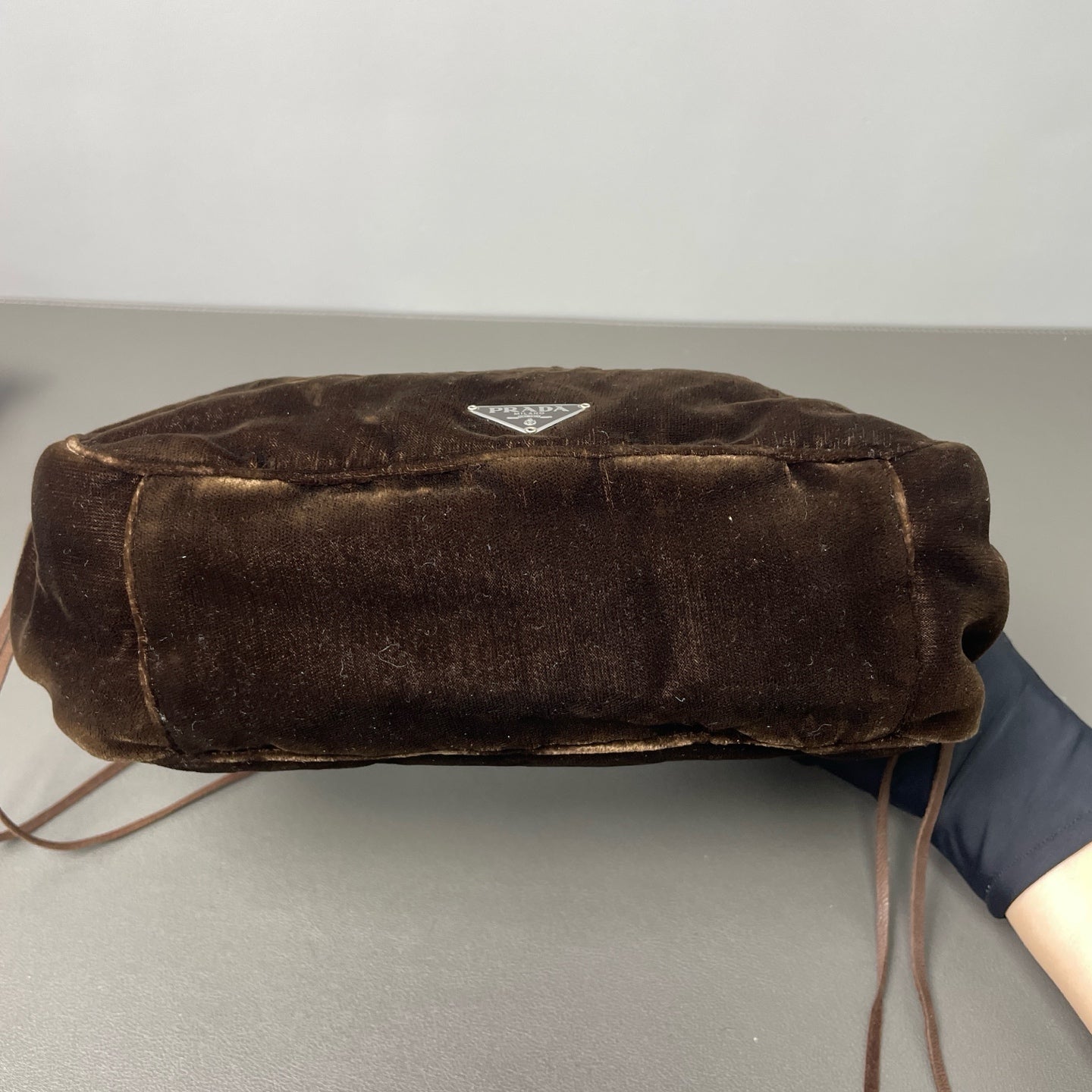 Prada - Velvet Cloud Dumpling Bag - Brushed velvet - Brown - (small)