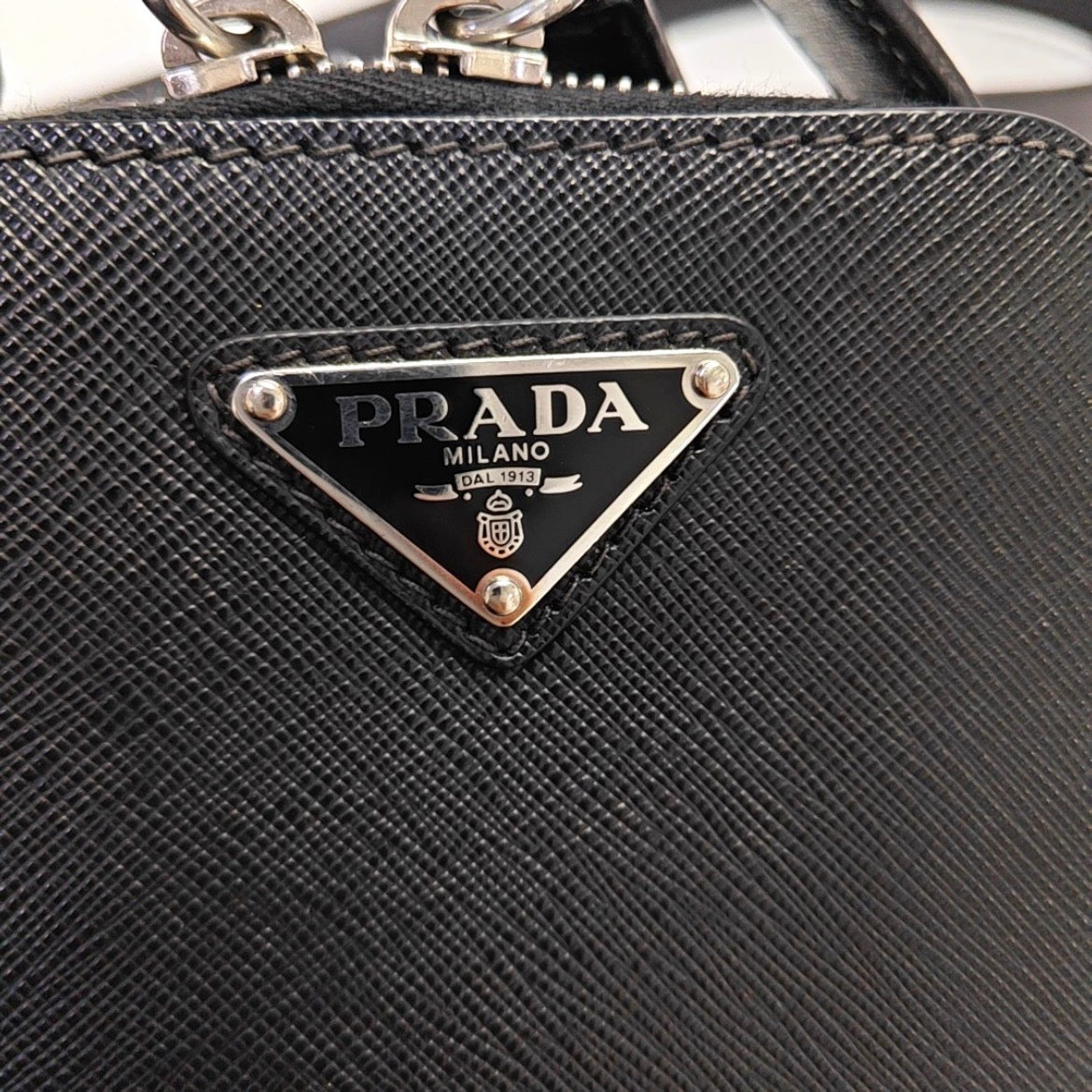 Prada - Vertical Camera Bag - Leather - Black - (mini)